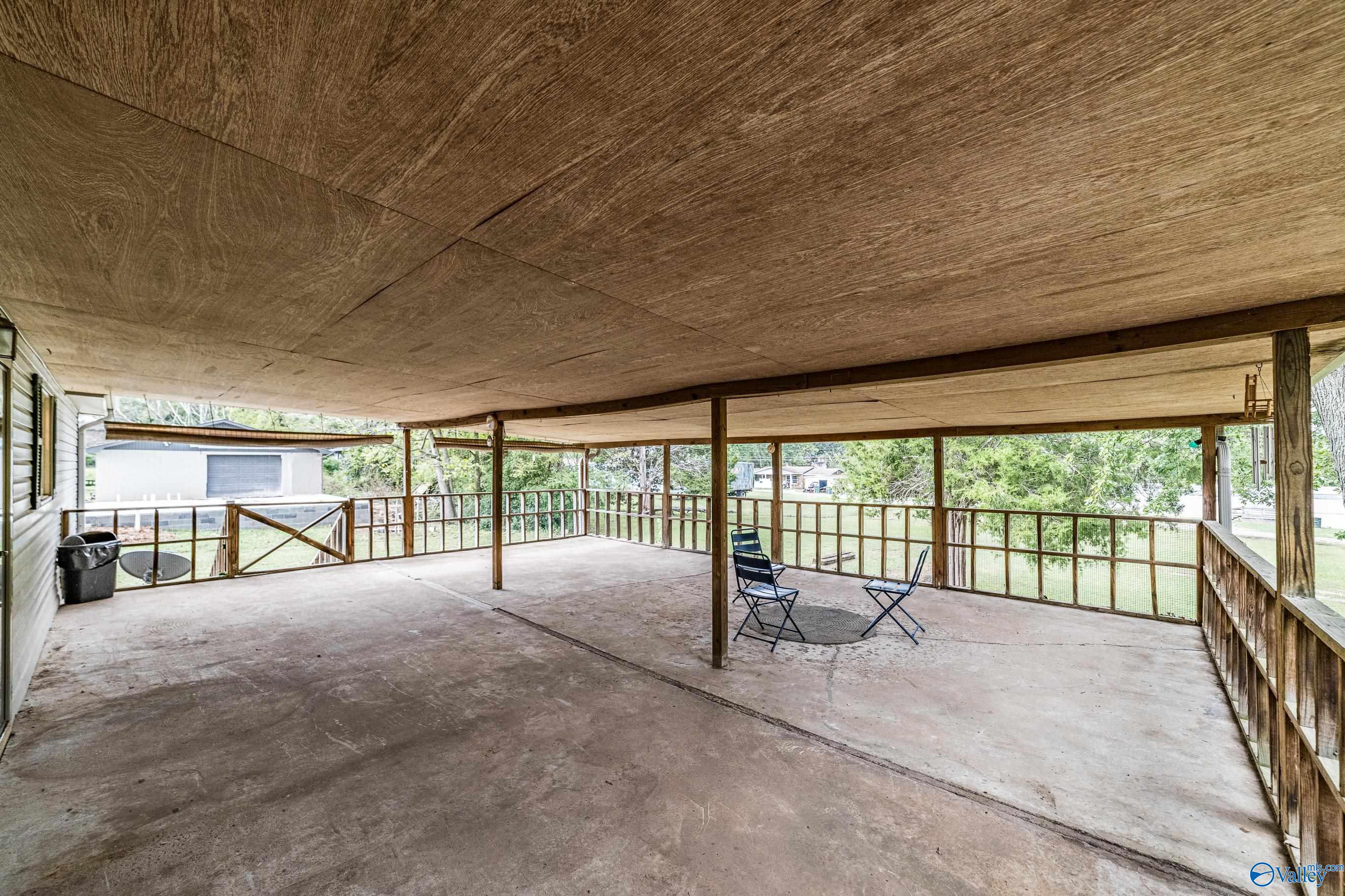 11804 East Gateway Drive