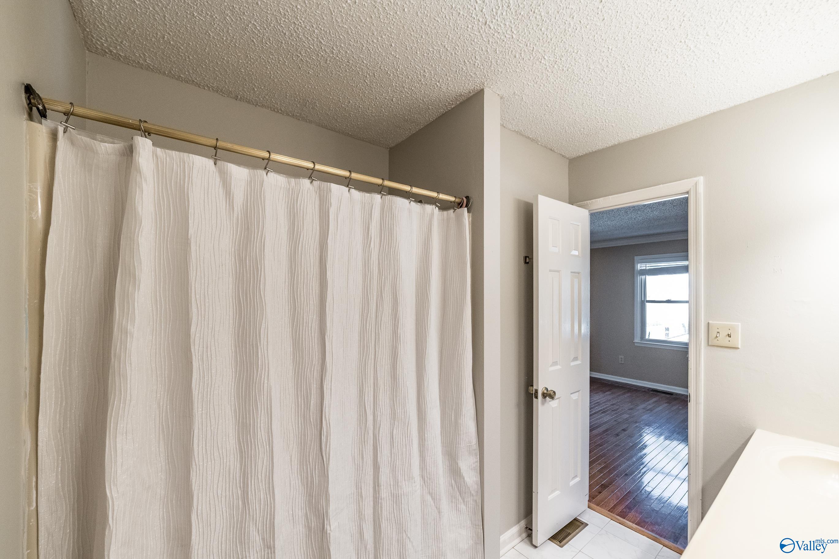 6950 Steeplechase Drive