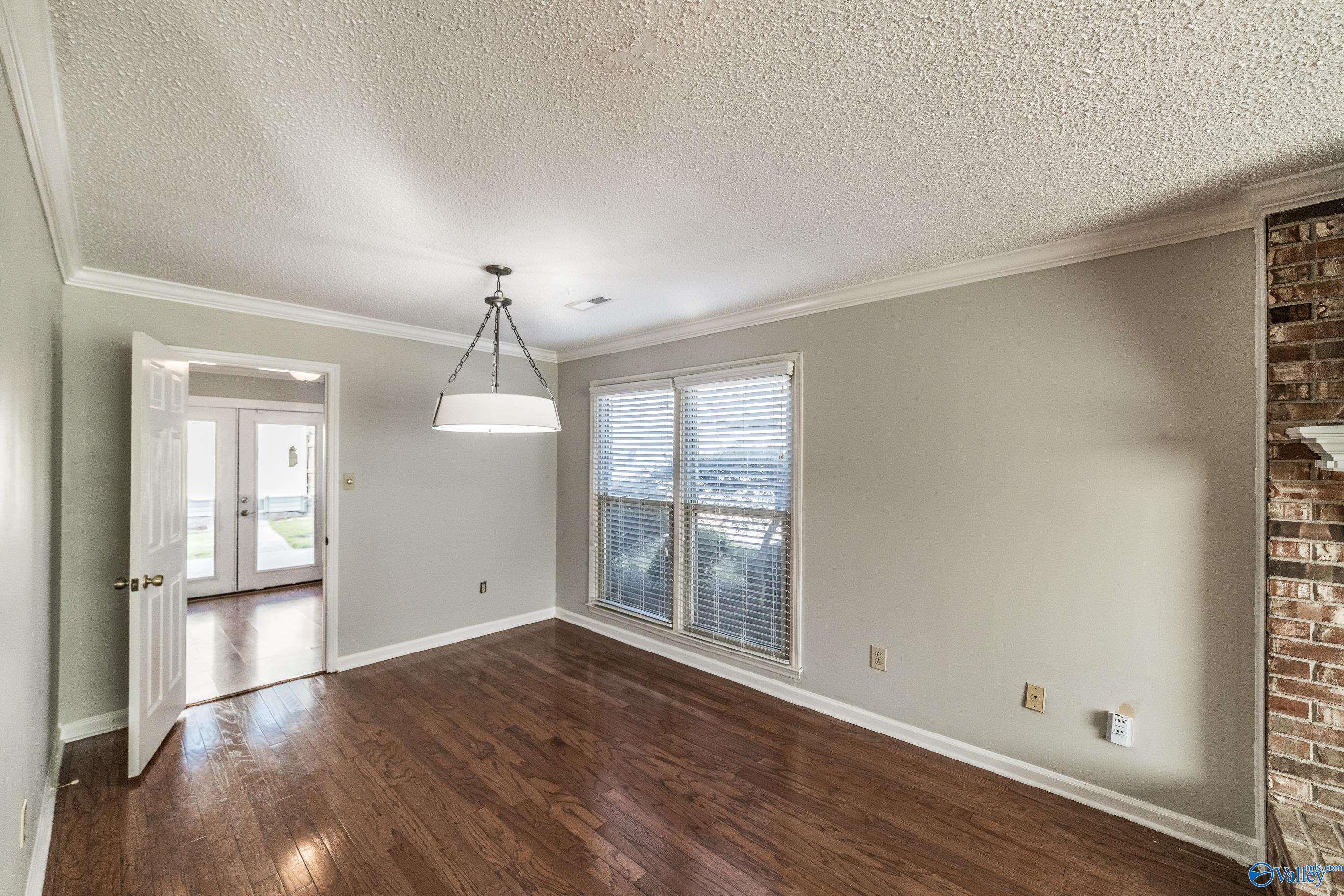 6950 Steeplechase Drive