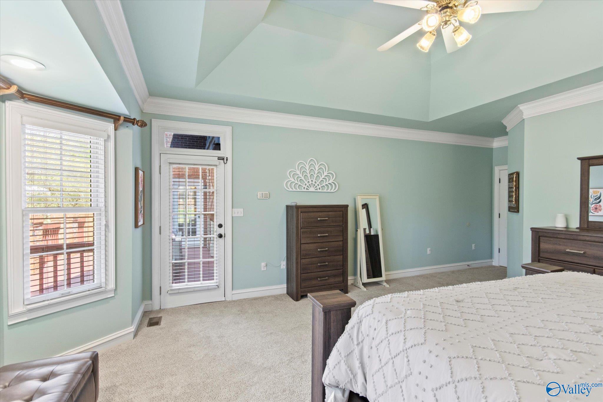 615 Country Club Drive