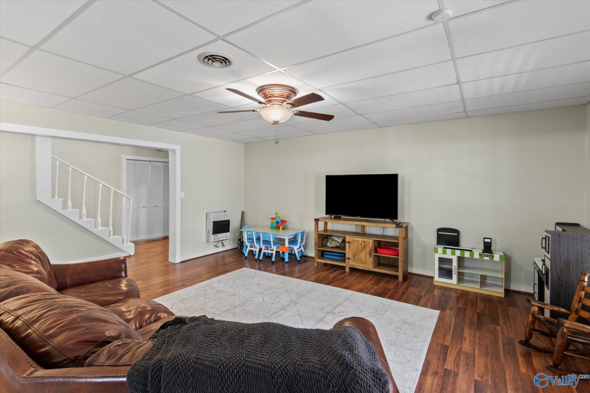 615 Country Club Drive