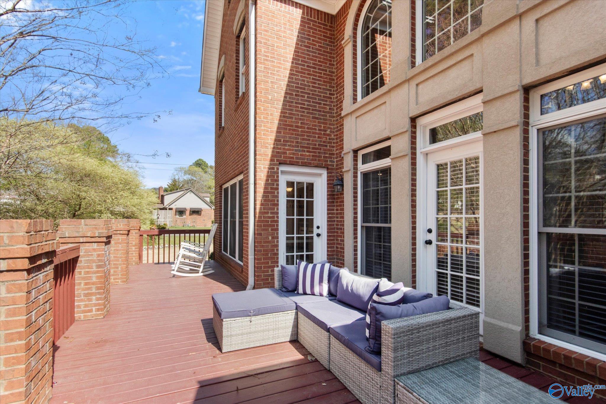 615 Country Club Drive