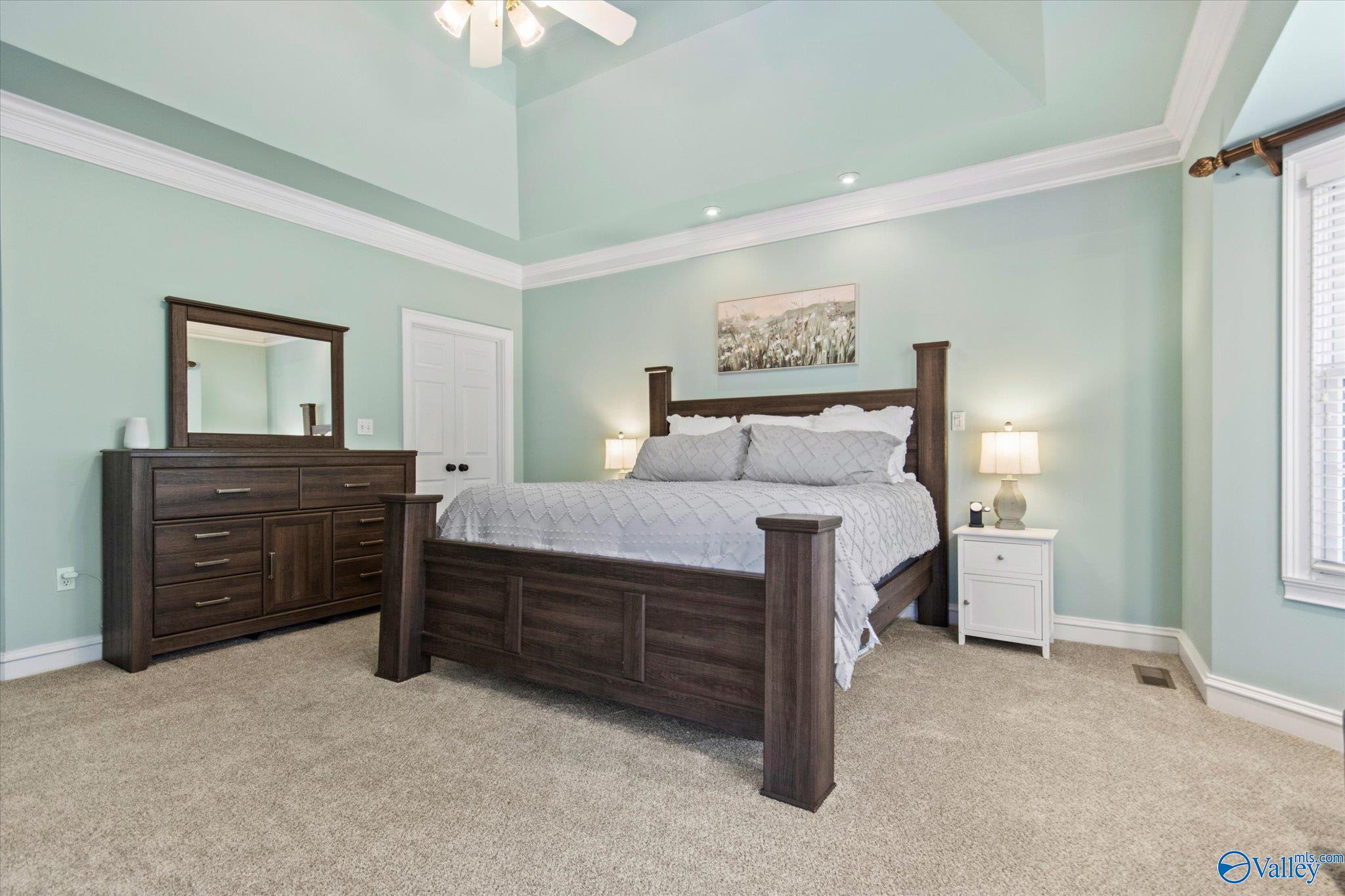 615 Country Club Drive