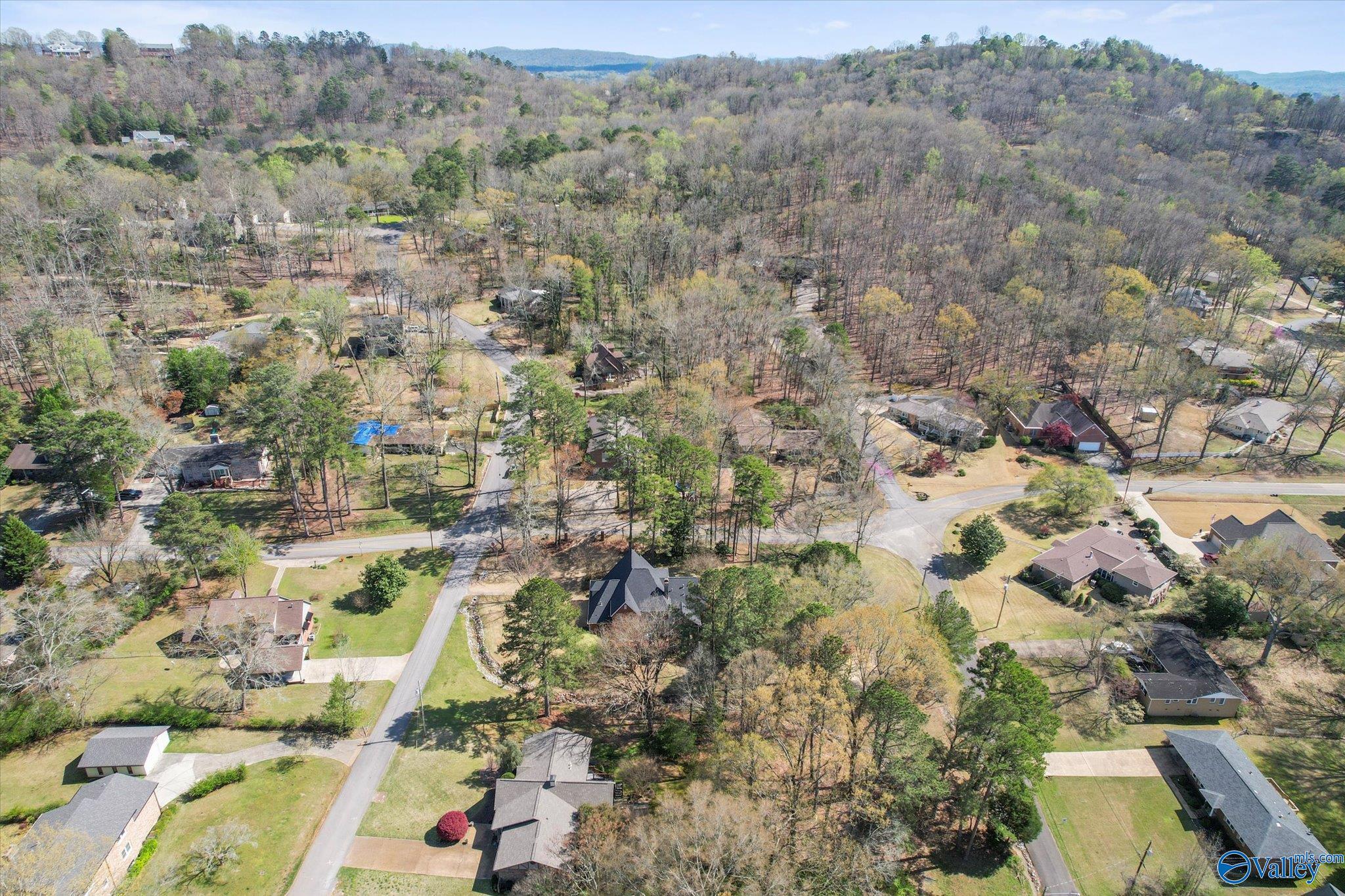 615 Country Club Drive