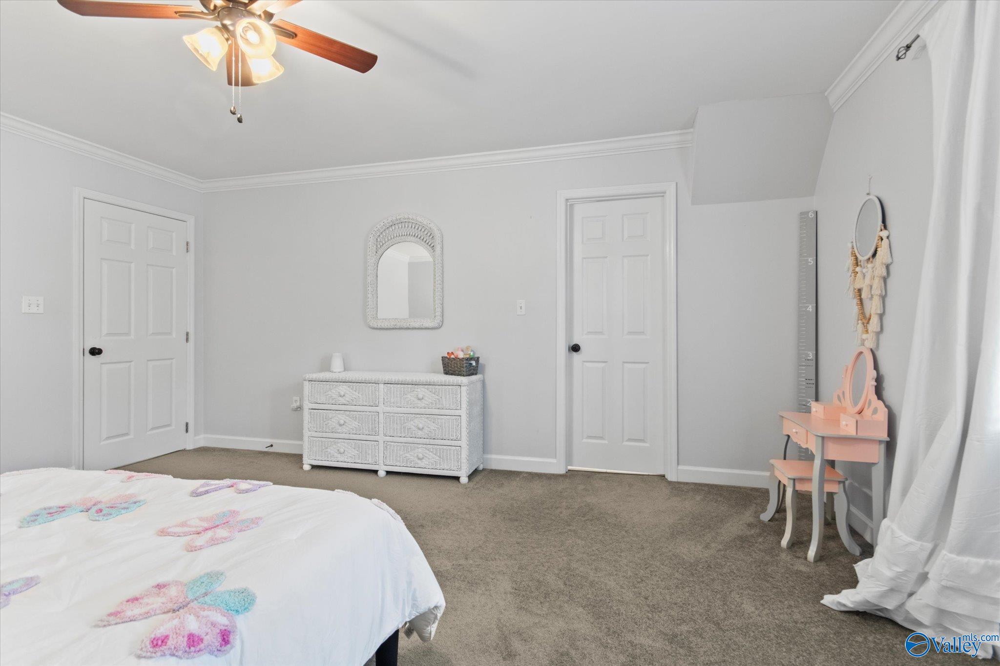 615 Country Club Drive