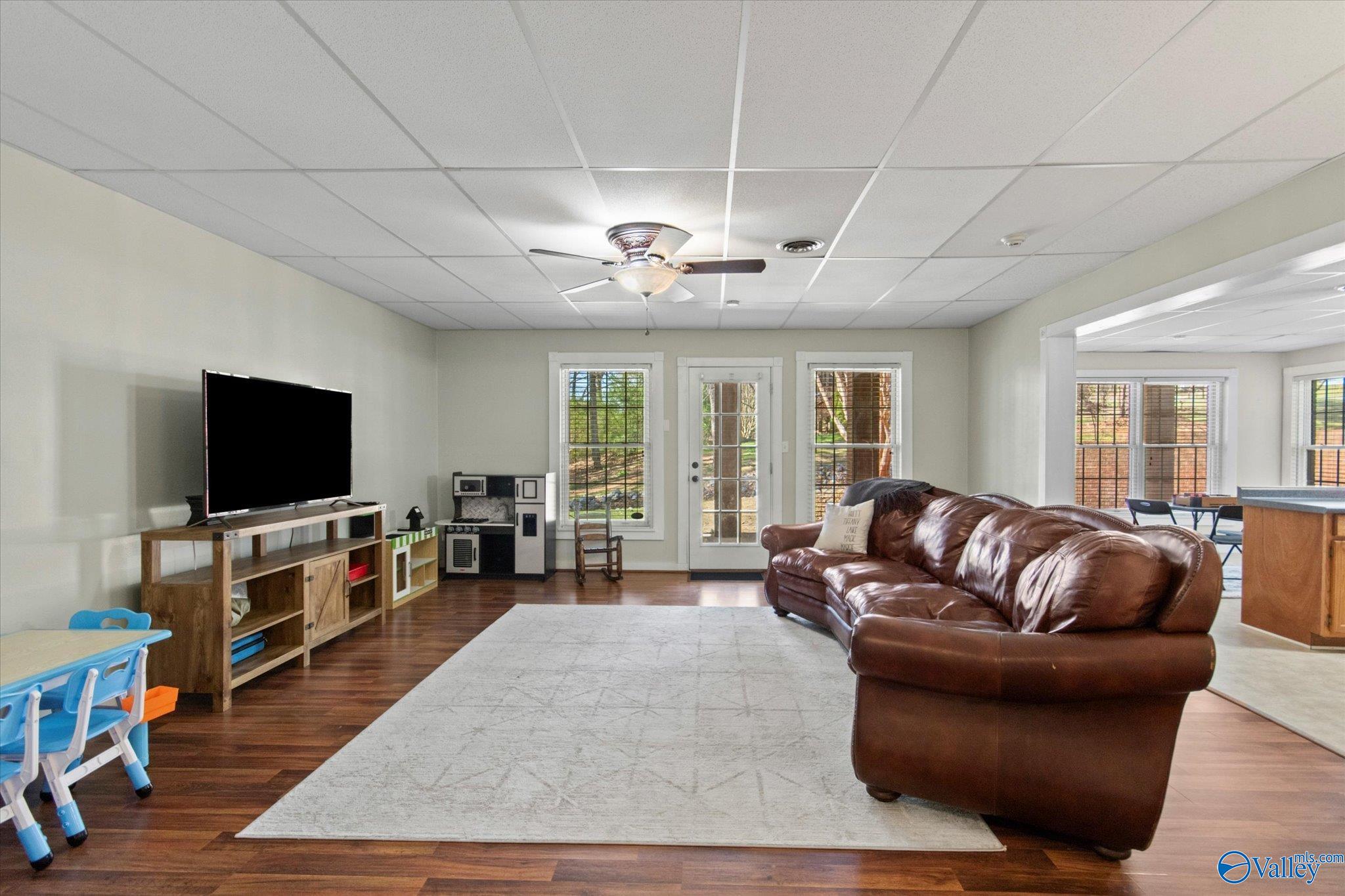 615 Country Club Drive