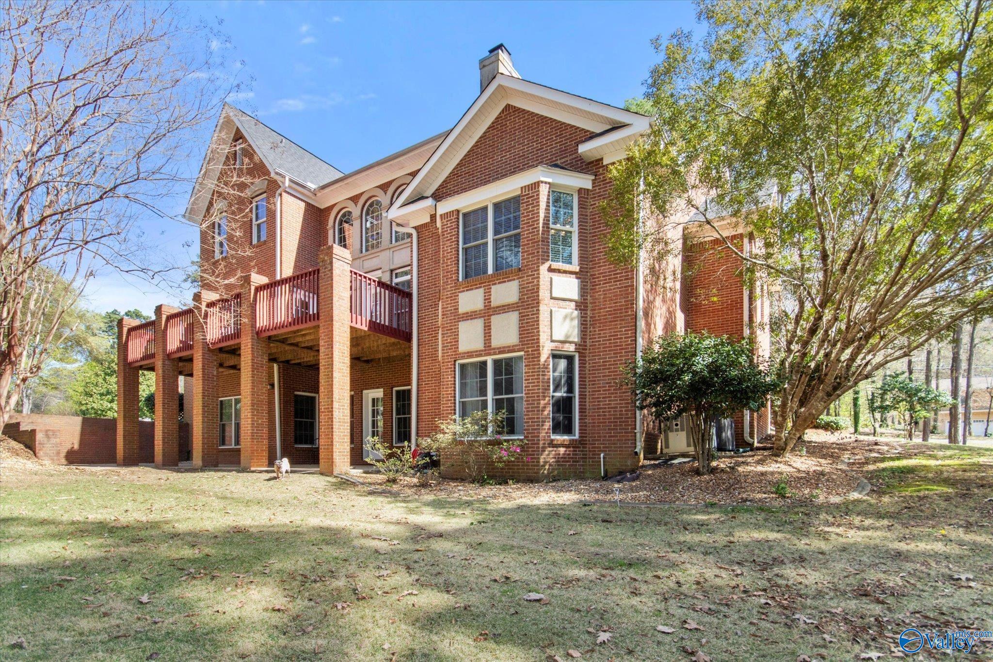 615 Country Club Drive