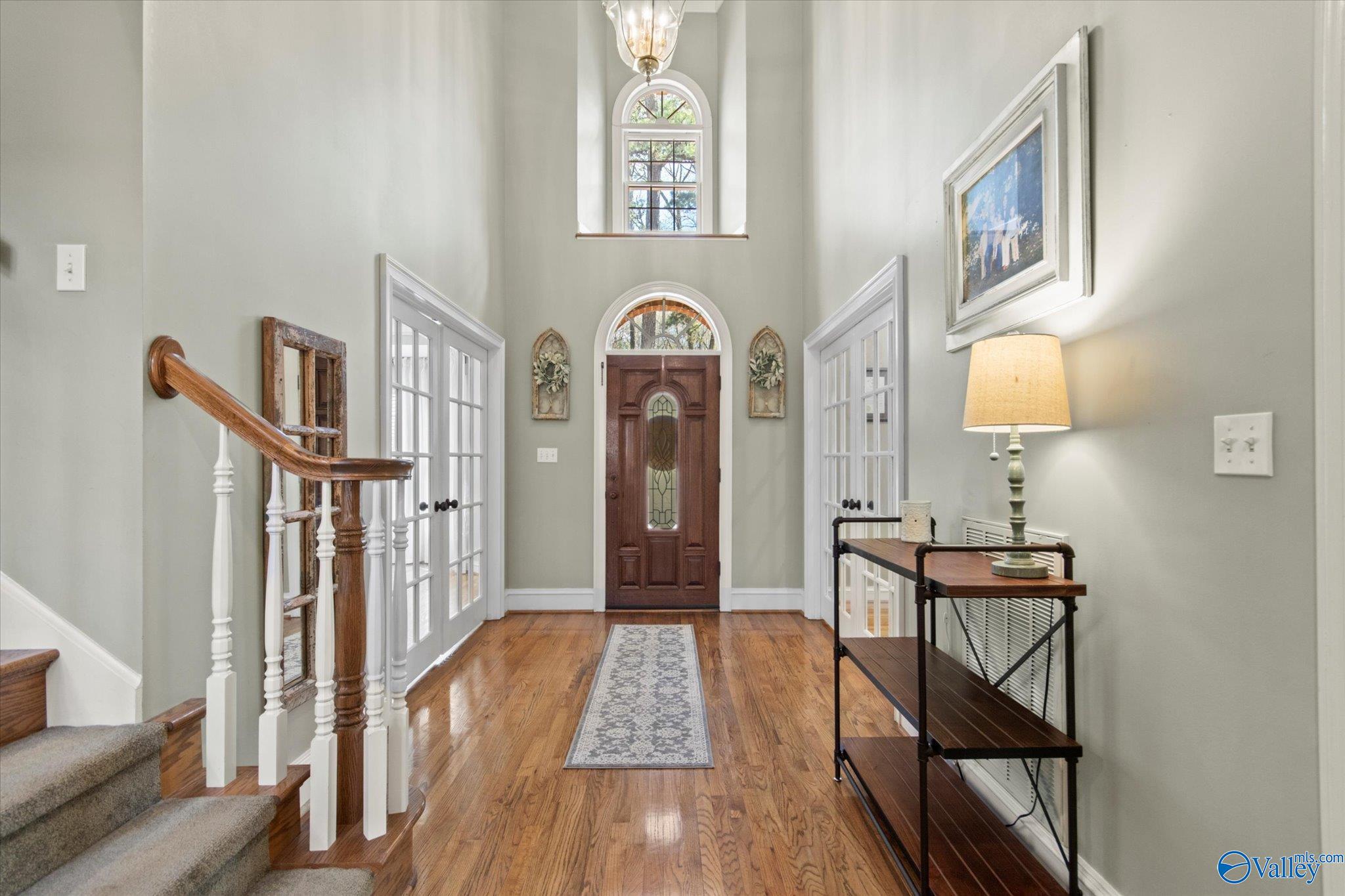 615 Country Club Drive