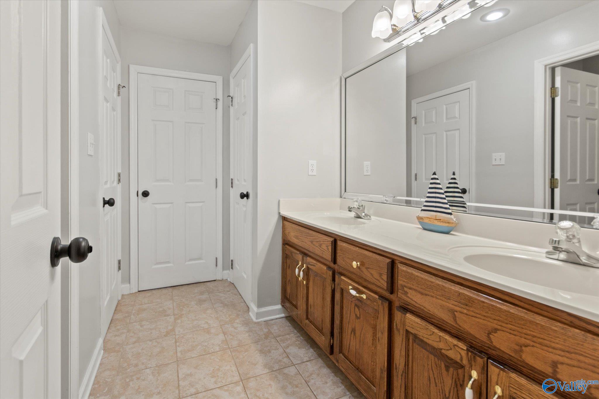 615 Country Club Drive