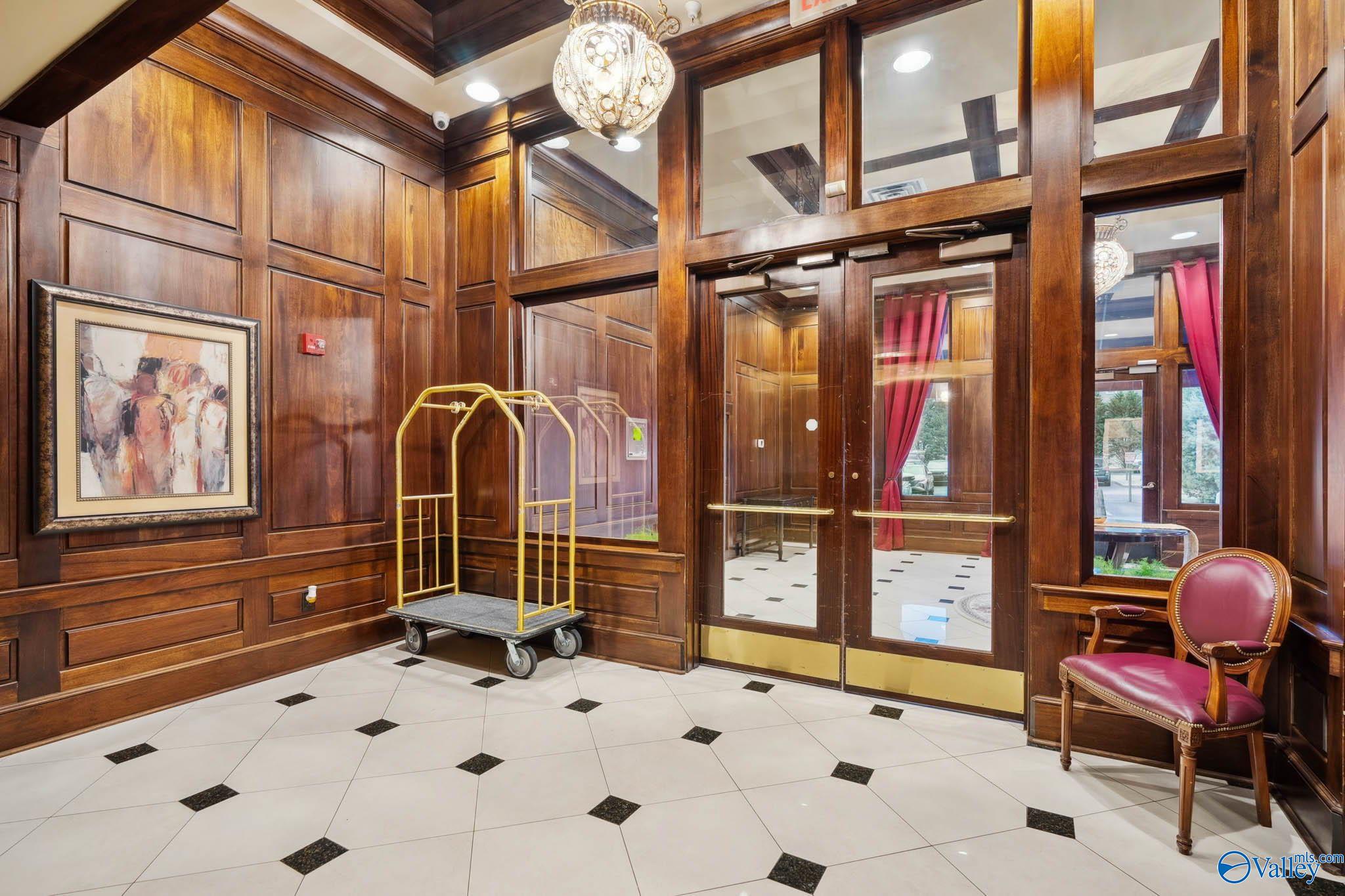 445 NW Providence Main Street NW # 310