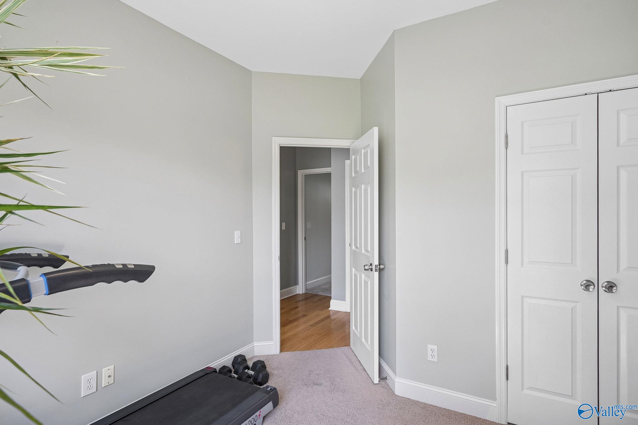 105 Turtle Bank Court