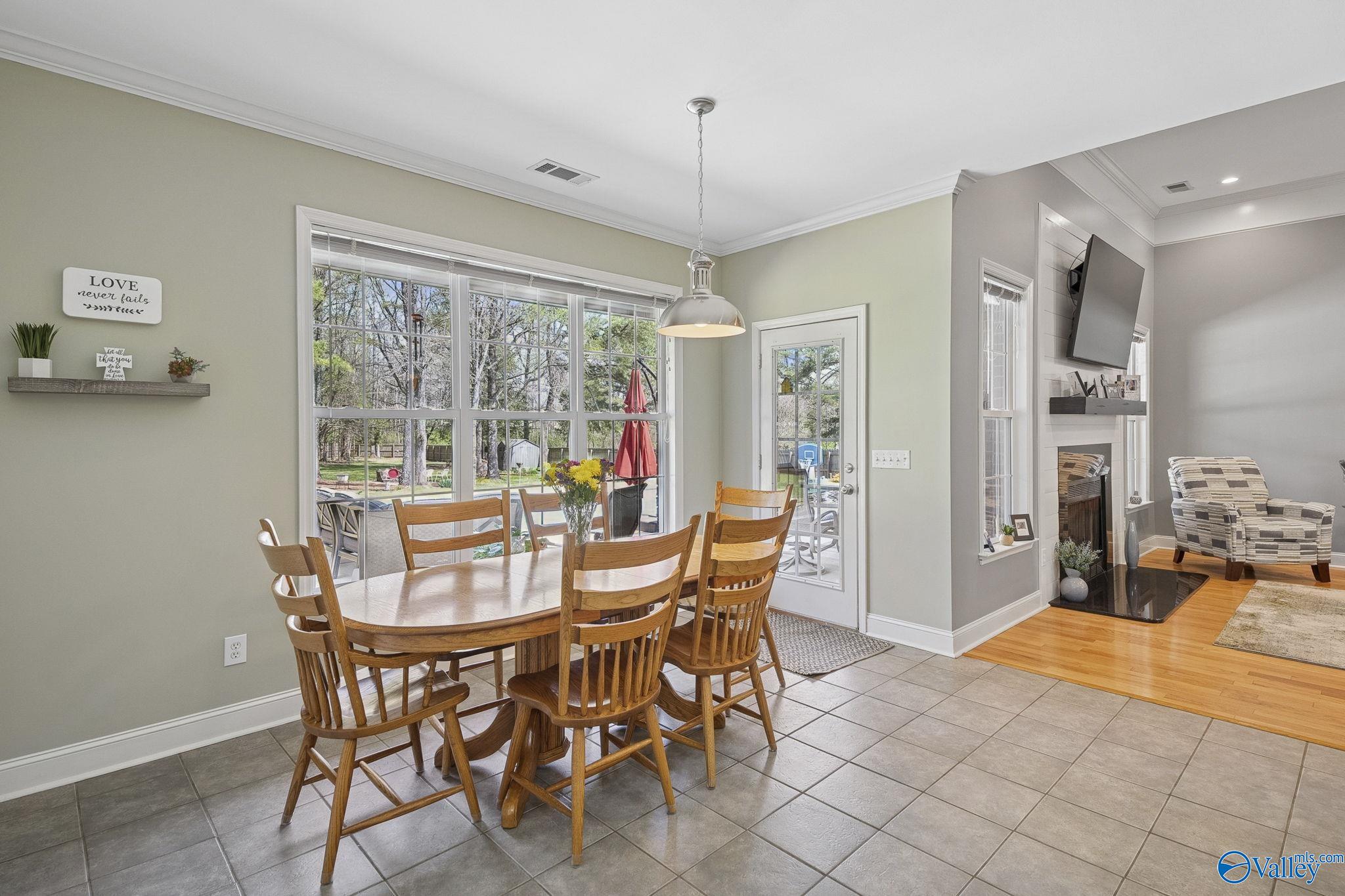 105 Turtle Bank Court