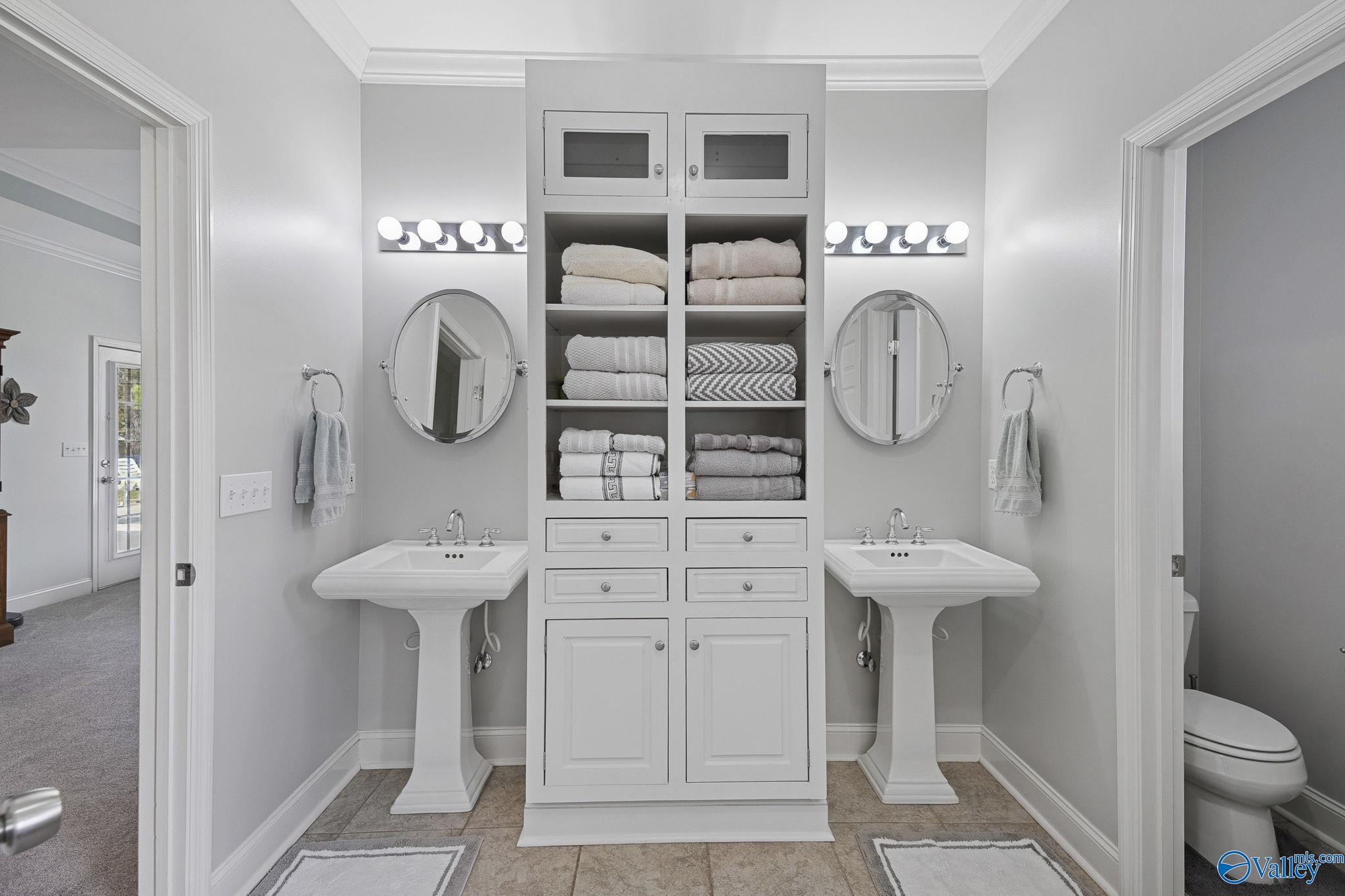 105 Turtle Bank Court