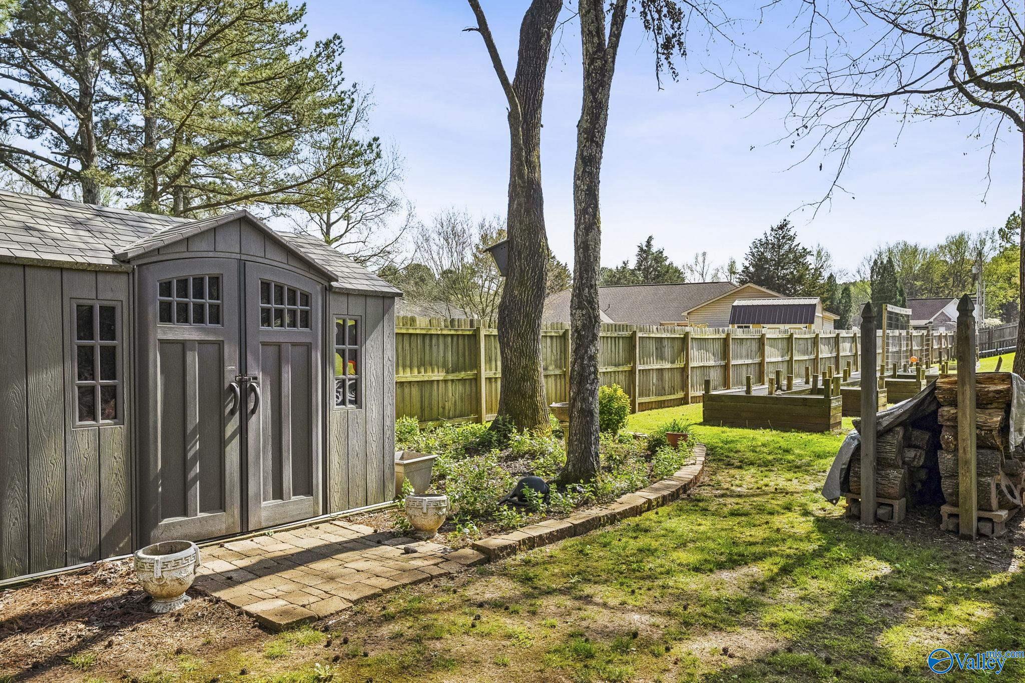 105 Turtle Bank Court