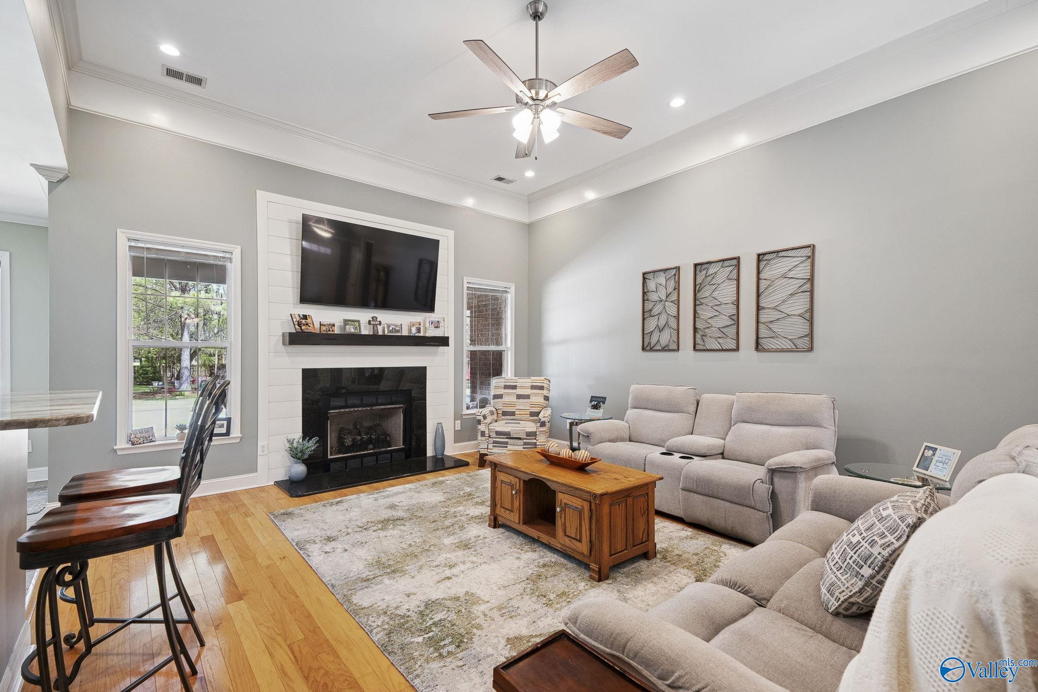 105 Turtle Bank Court