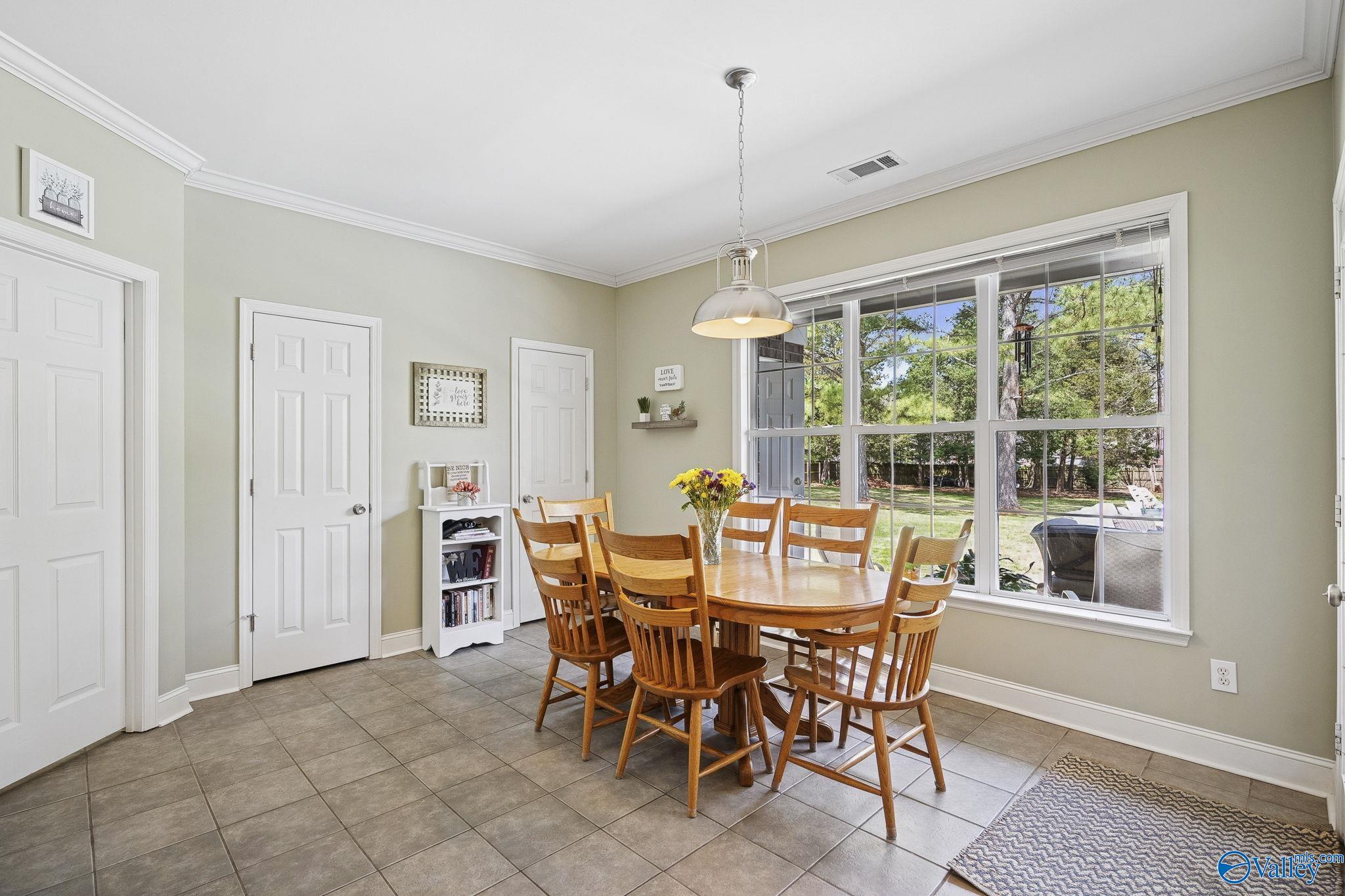 105 Turtle Bank Court