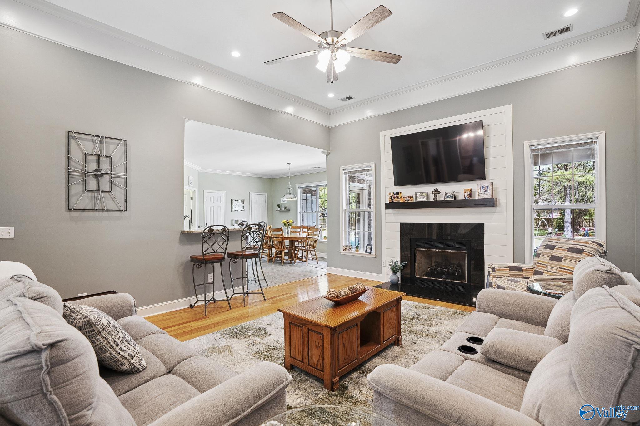 105 Turtle Bank Court