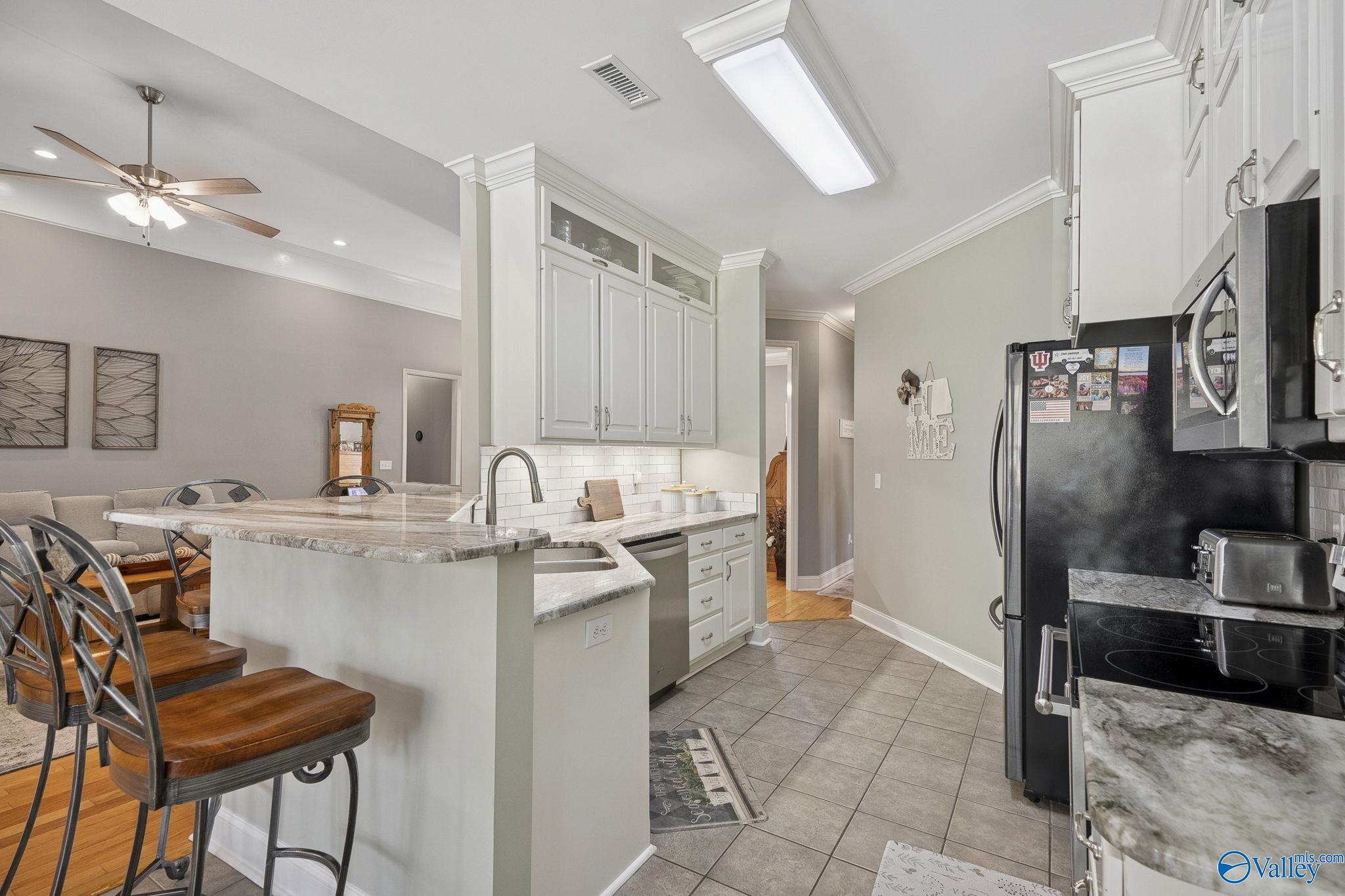 105 Turtle Bank Court