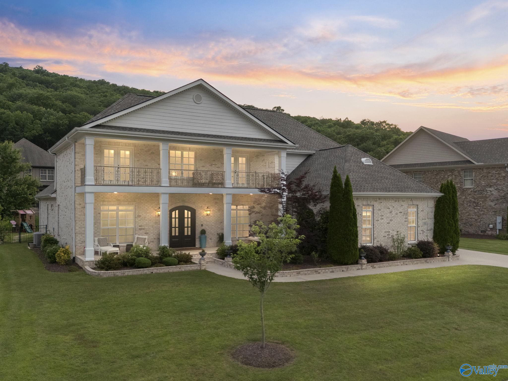 11 SE Braewick Place