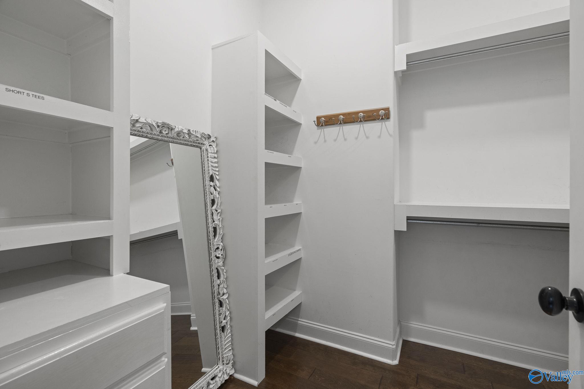 11 SE Braewick Place