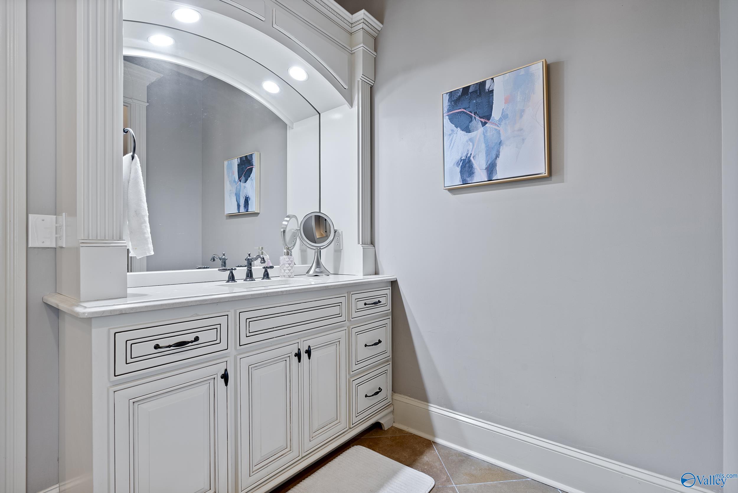 203 Coach Lamp Drive