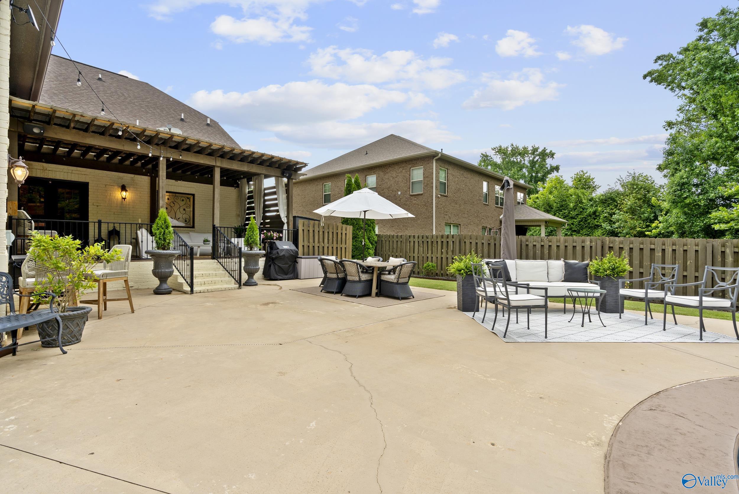 203 Coach Lamp Drive