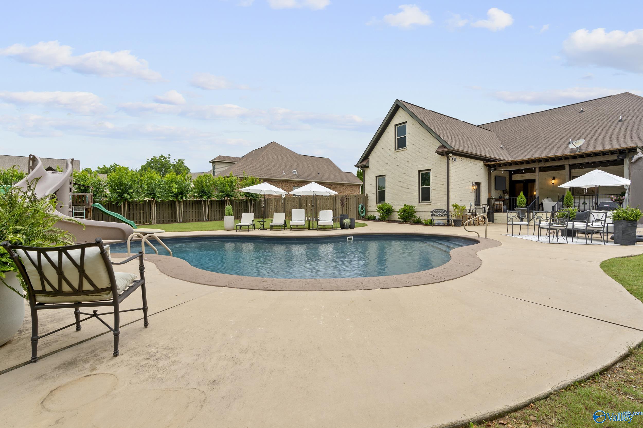 203 Coach Lamp Drive