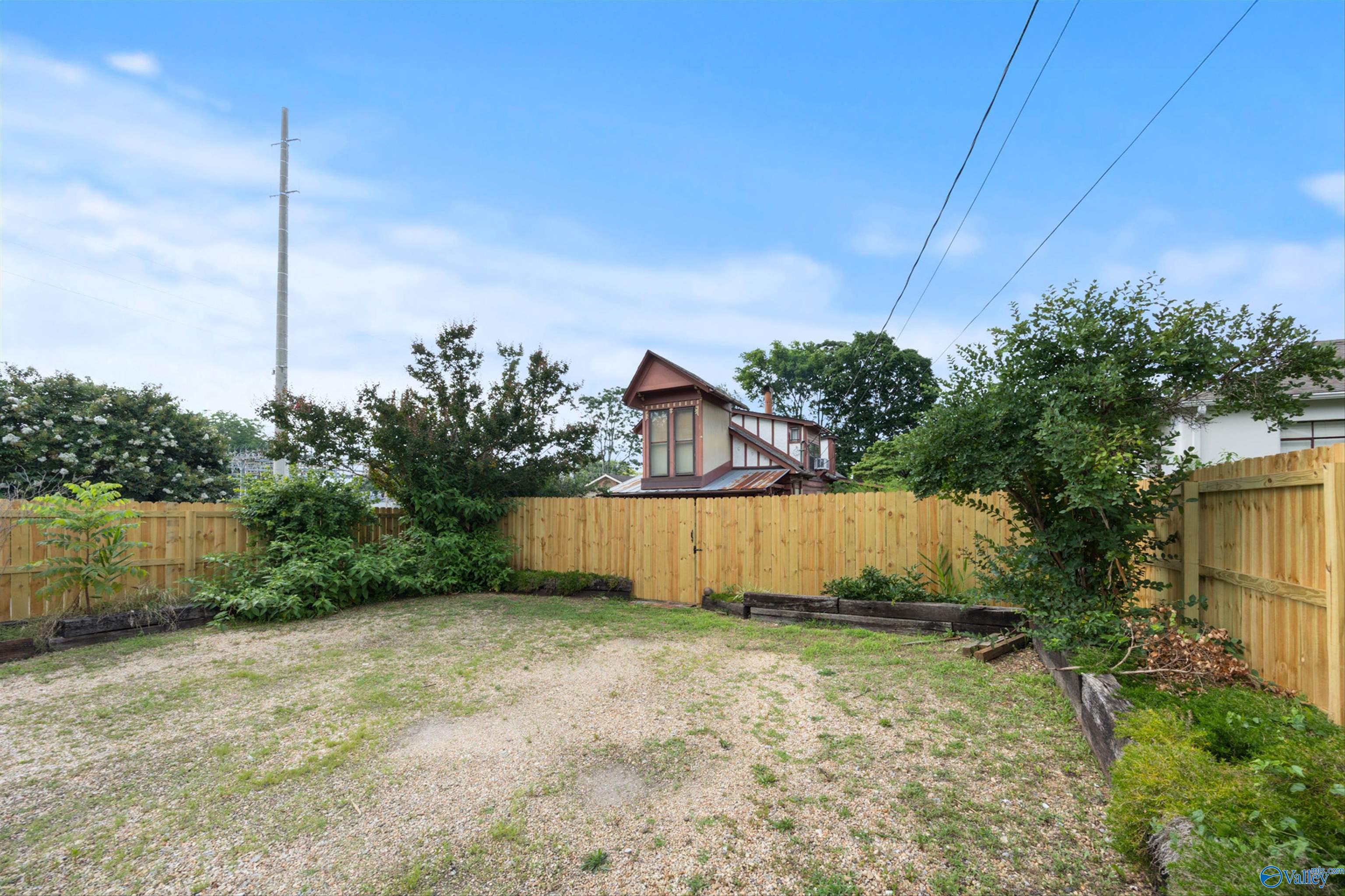 1205 Wells Avenue SE