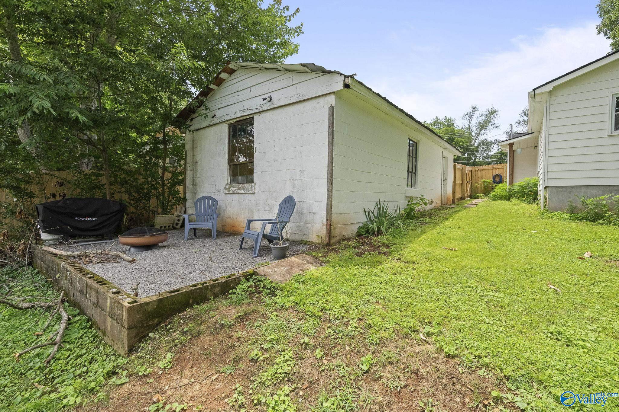 1313 Oshaughnessy Avenue NE