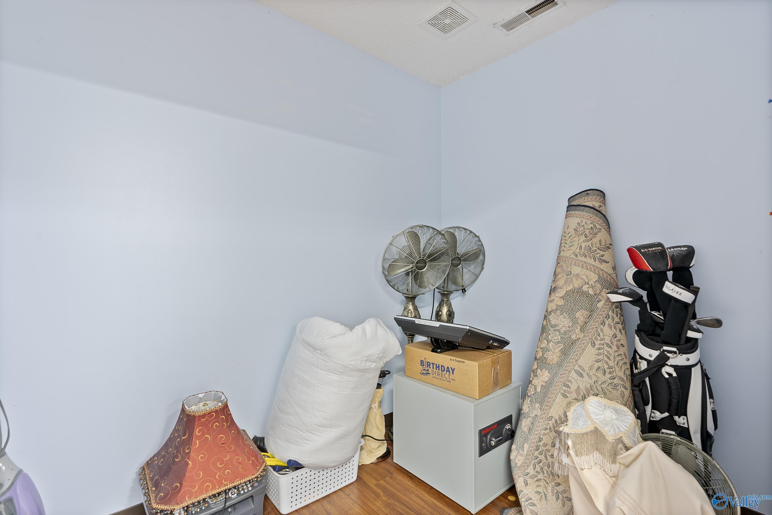 120 Commerce Street # 123 Unit: 119-123