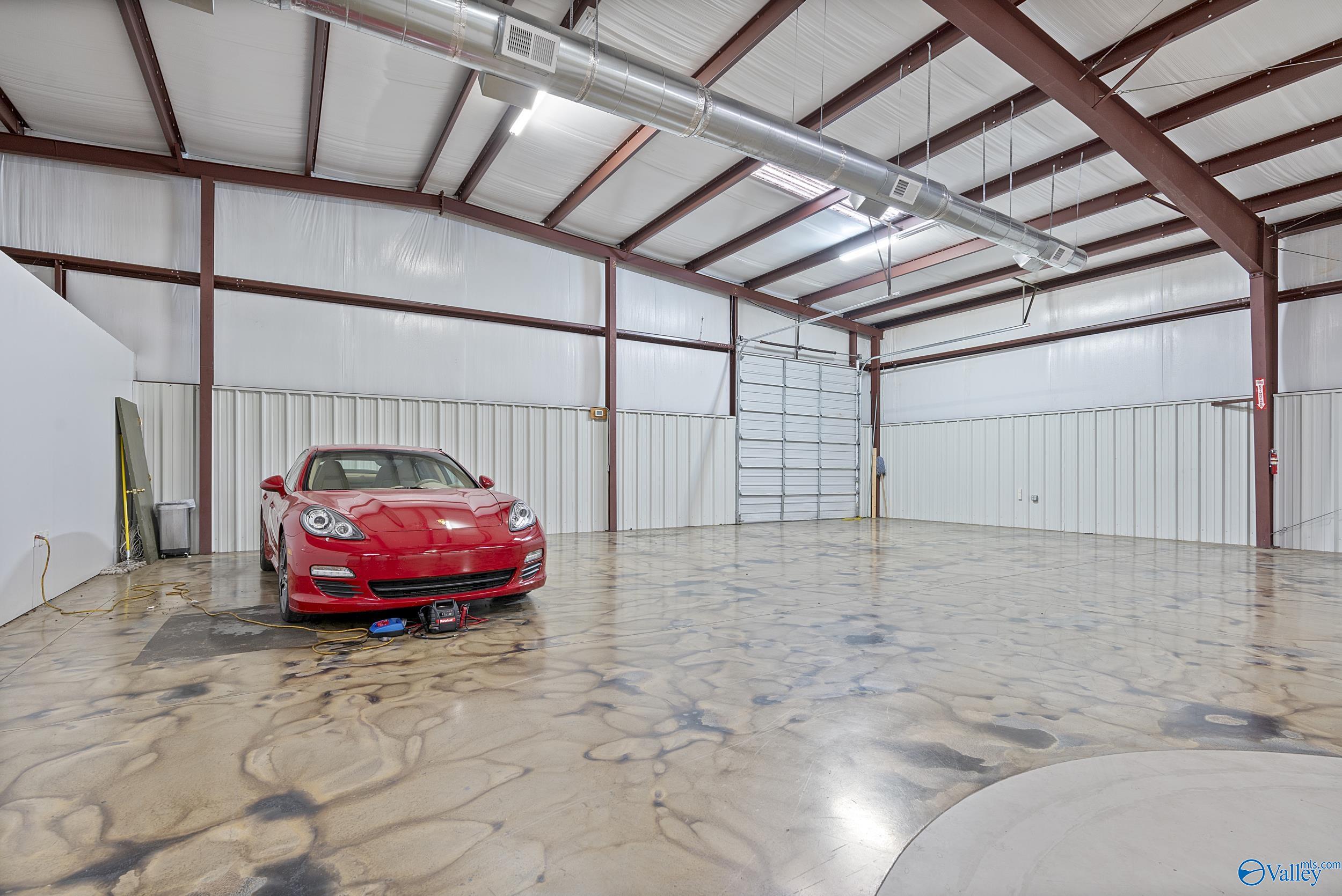 120 Commerce Street # 123 Unit: 119-123