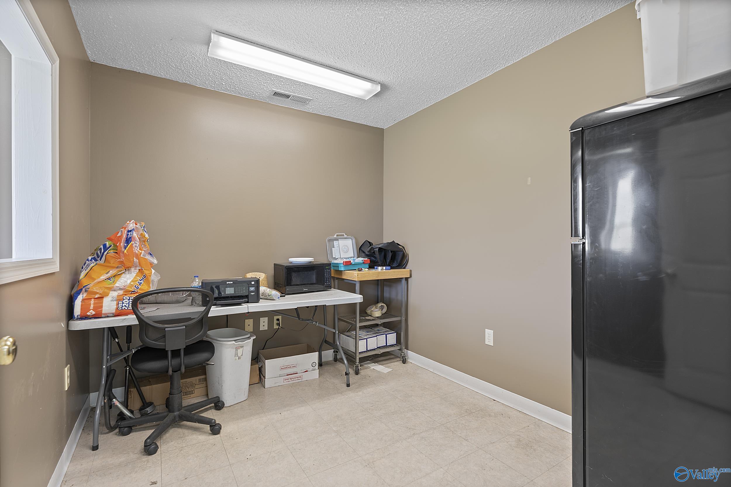 120 Commerce Street # 123 Unit: 119-123