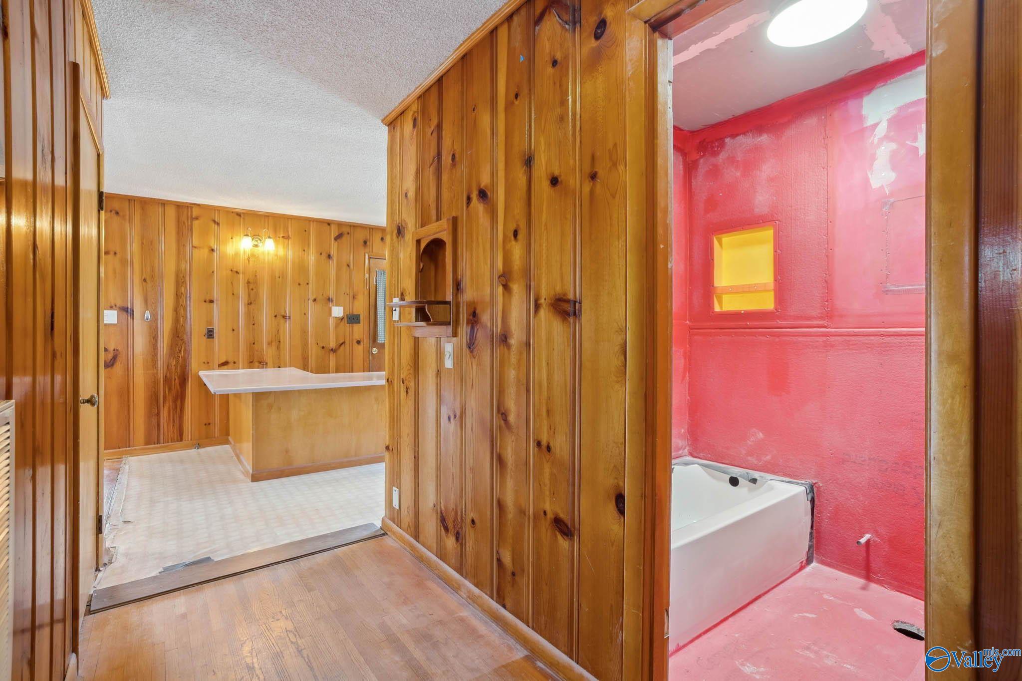 1426 NE Rison Avenue