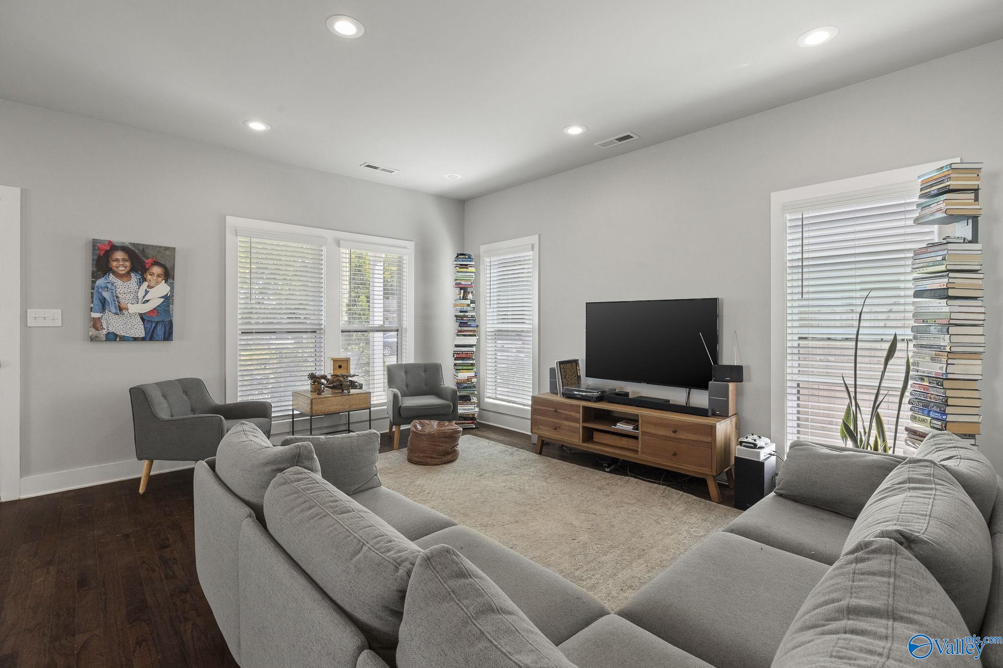 2014 Summer Street SW