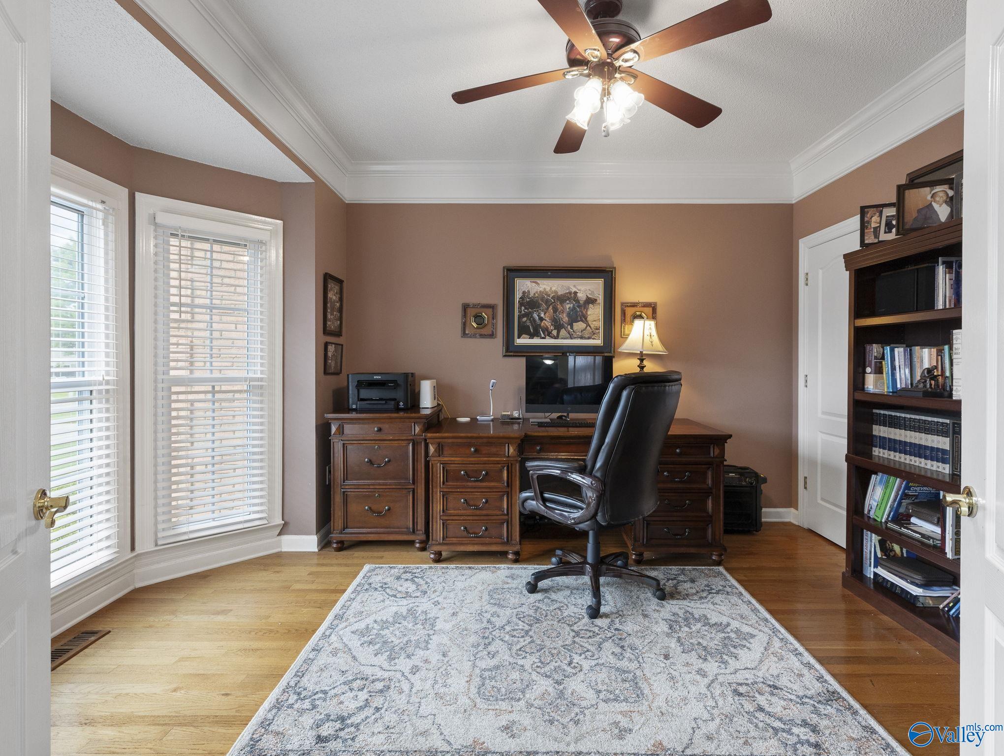 103 Lanthorn Circle