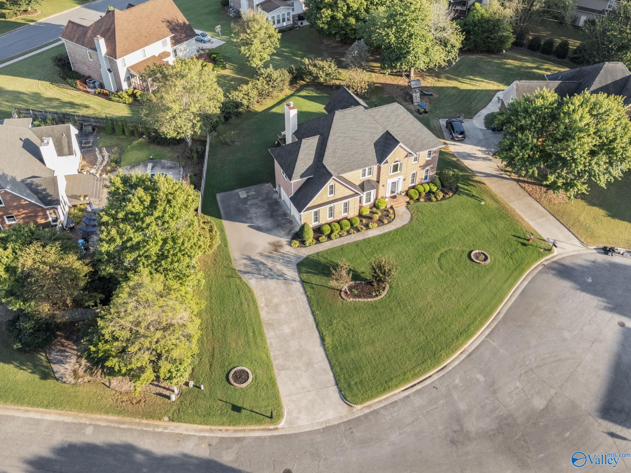 103 Lanthorn Circle
