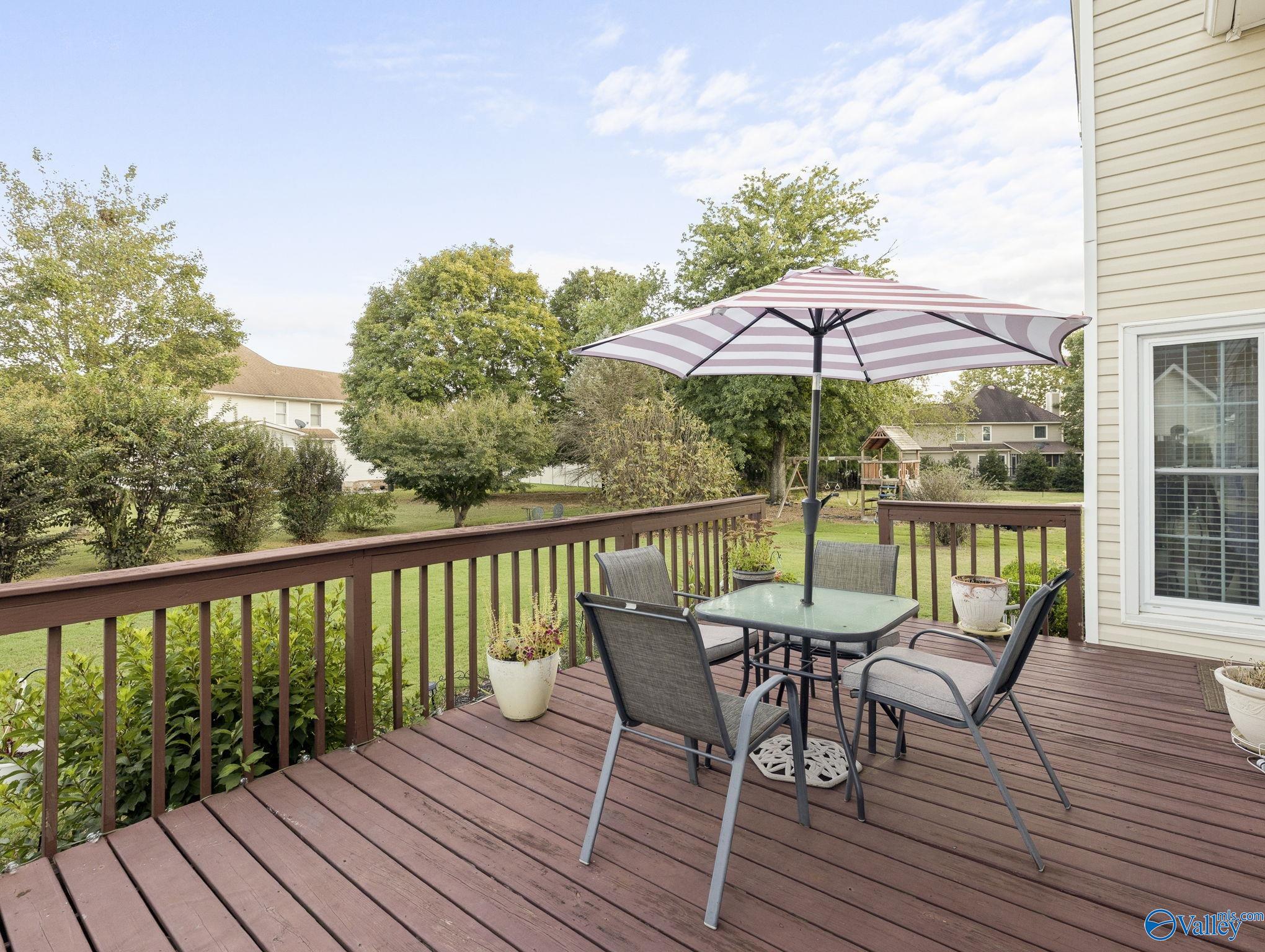 103 Lanthorn Circle