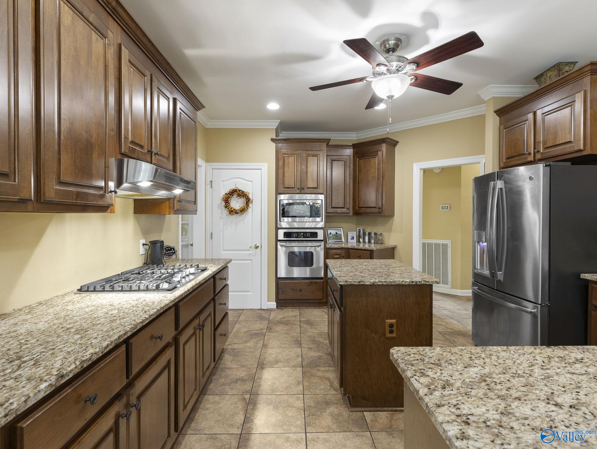 103 Lanthorn Circle