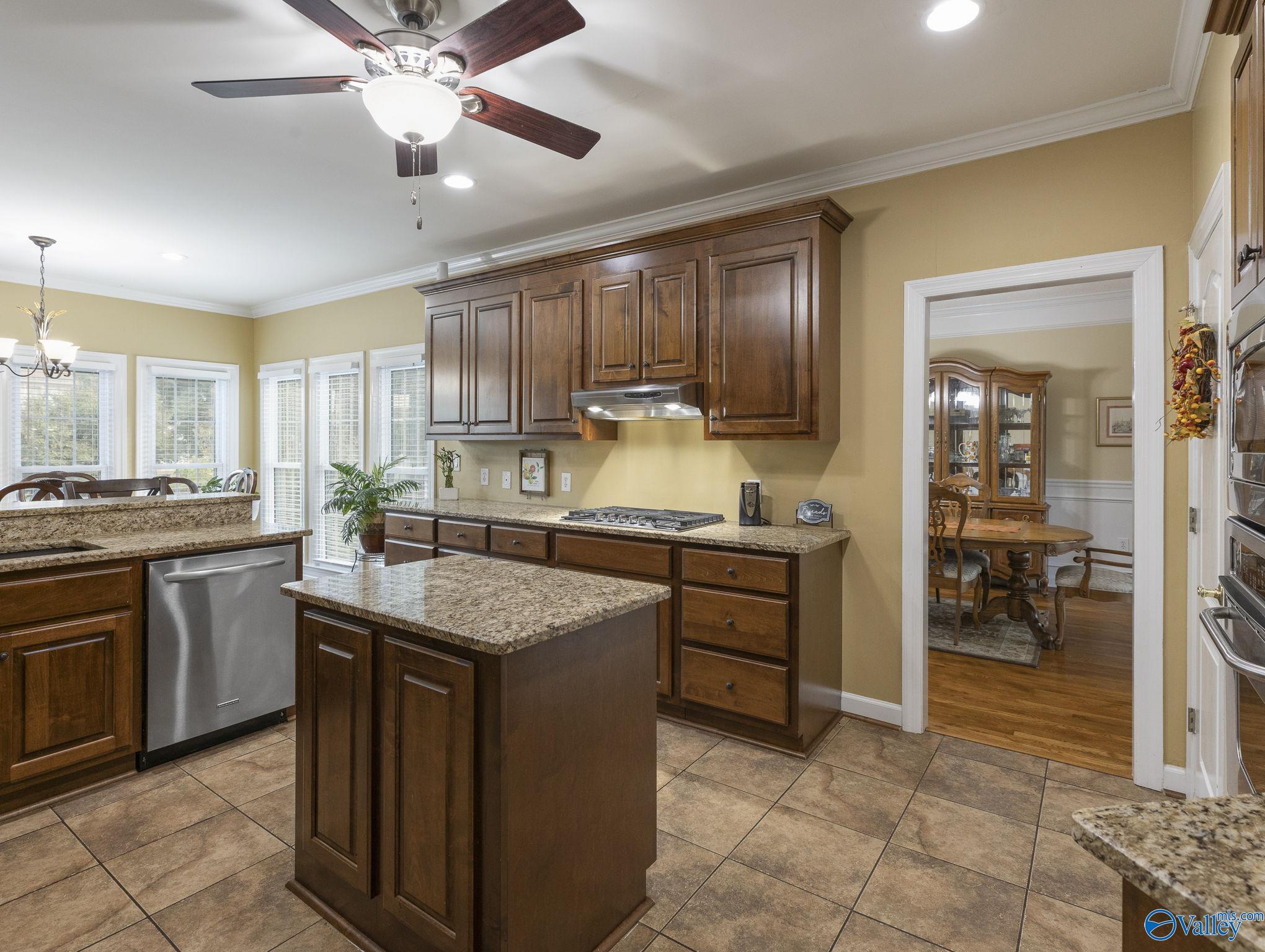 103 Lanthorn Circle