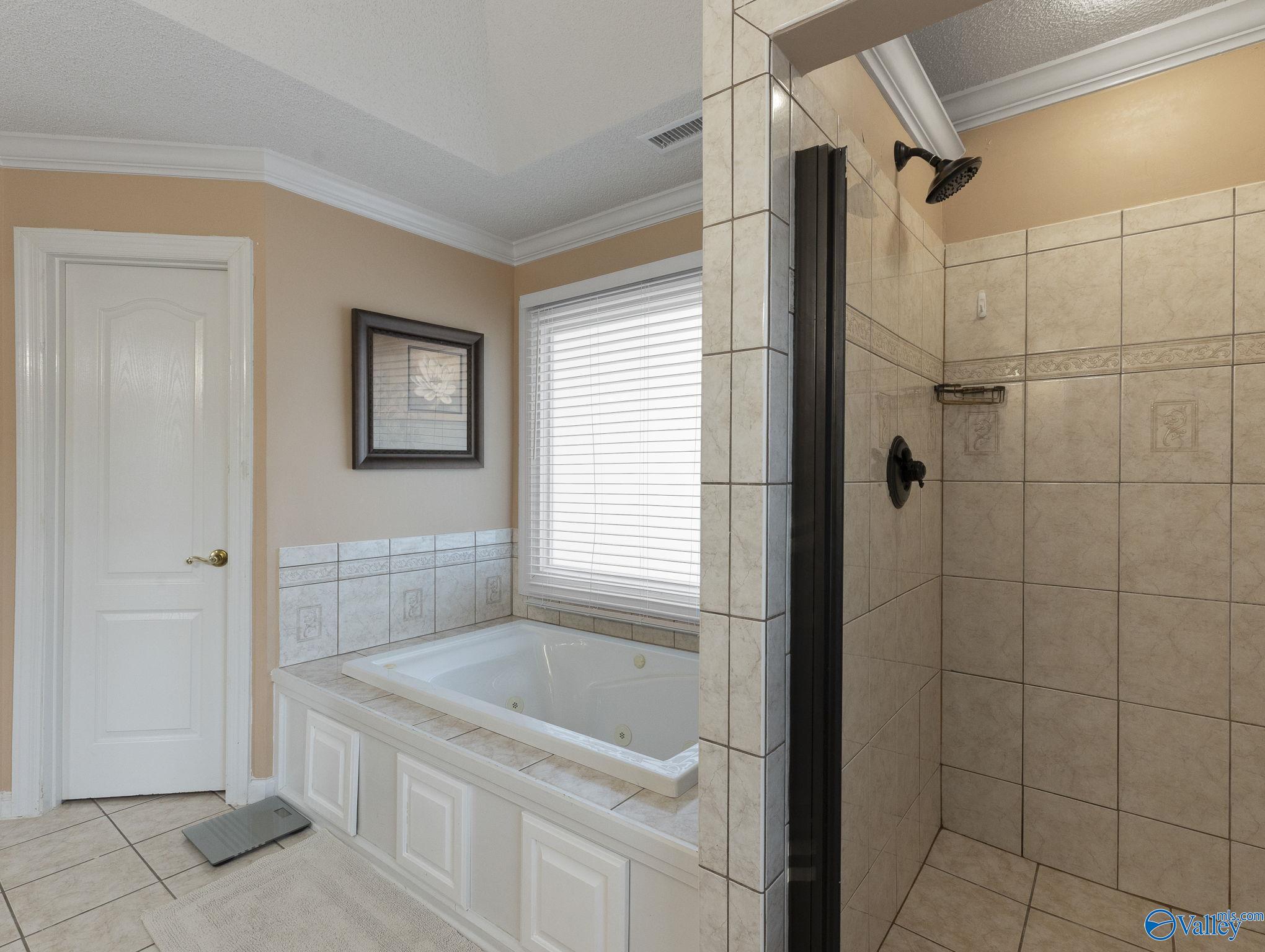 103 Lanthorn Circle