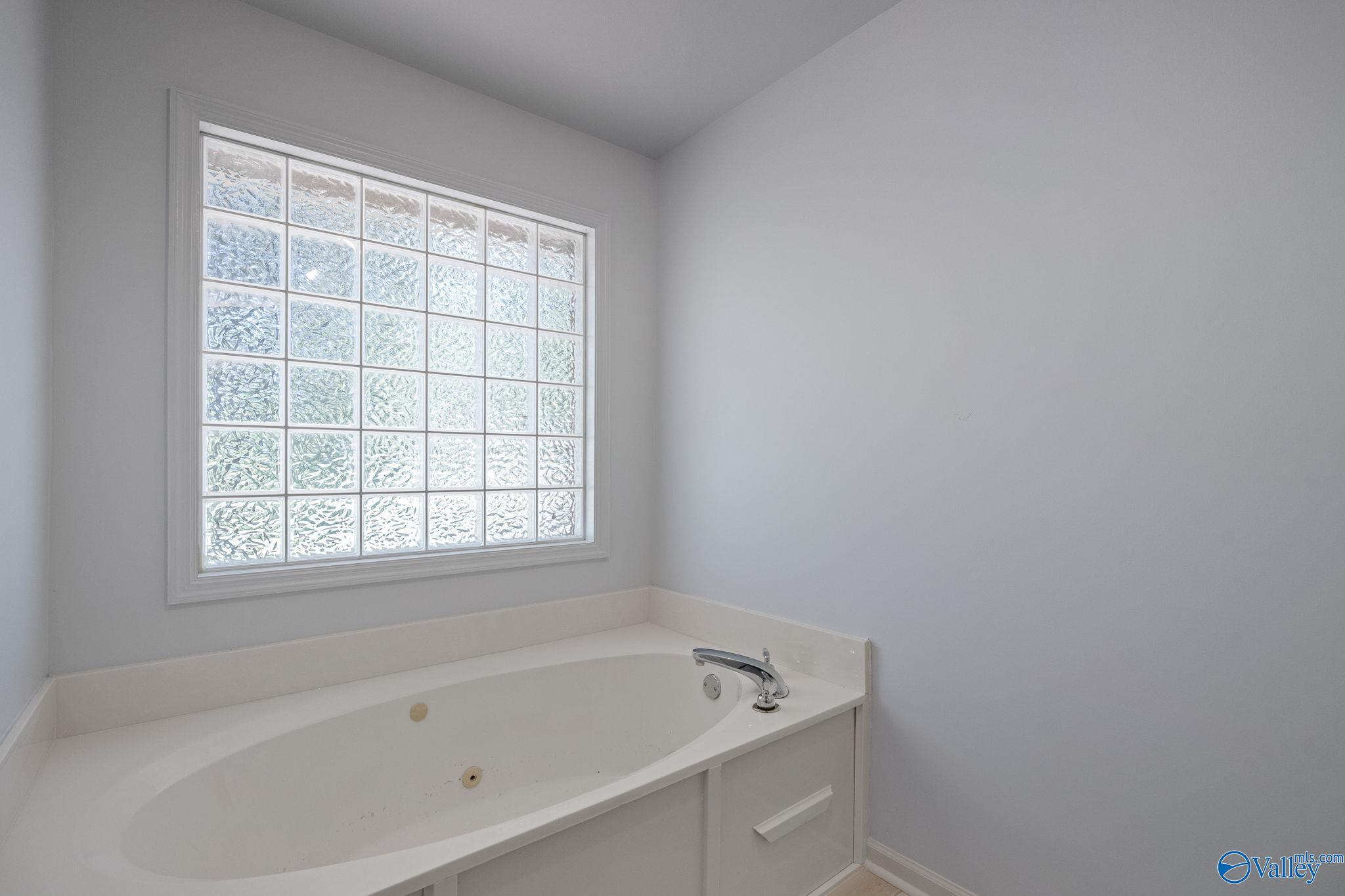 318 Wine Sap Circle