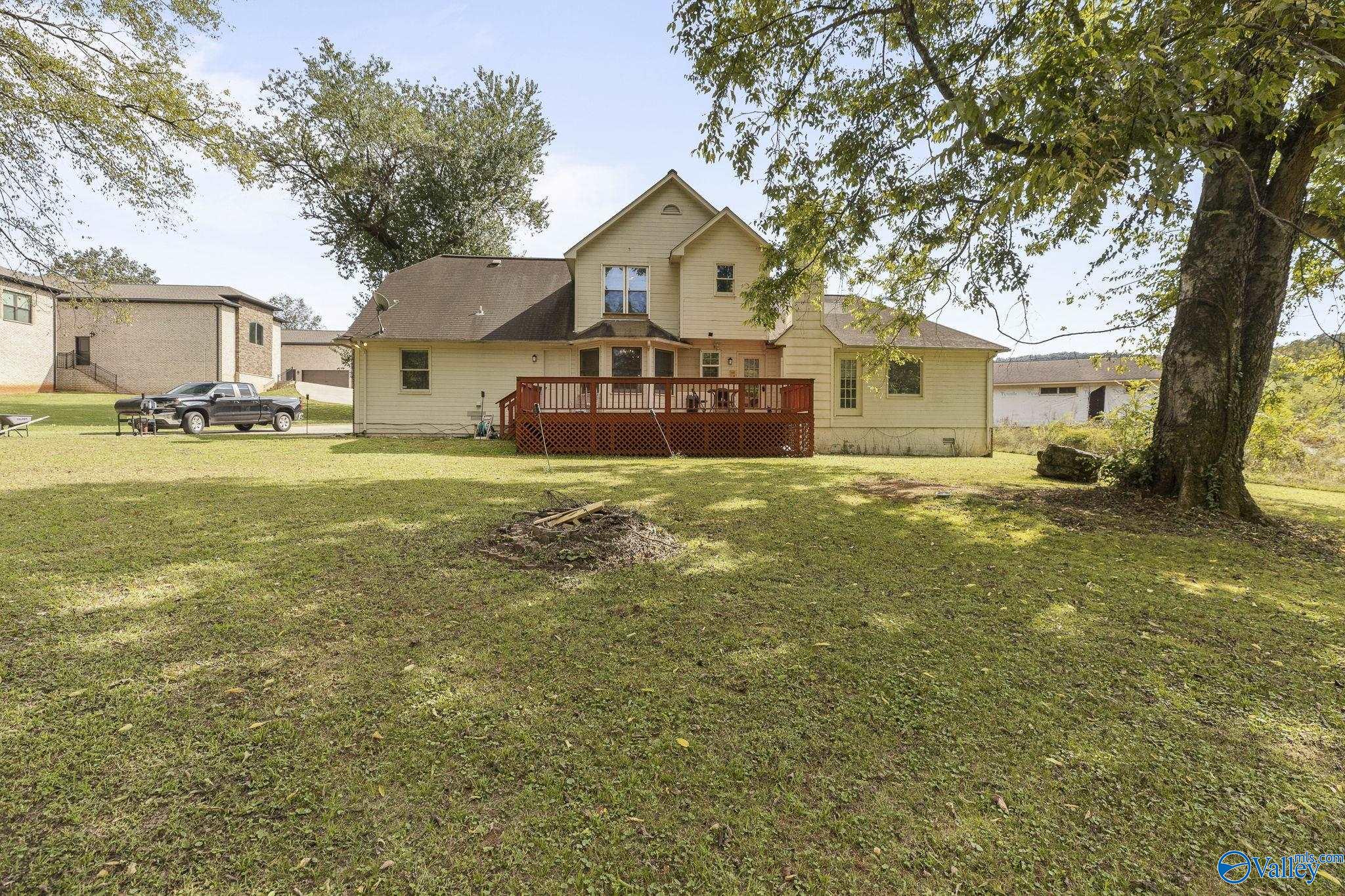 6609 Amberlee Lane NW, Huntsville