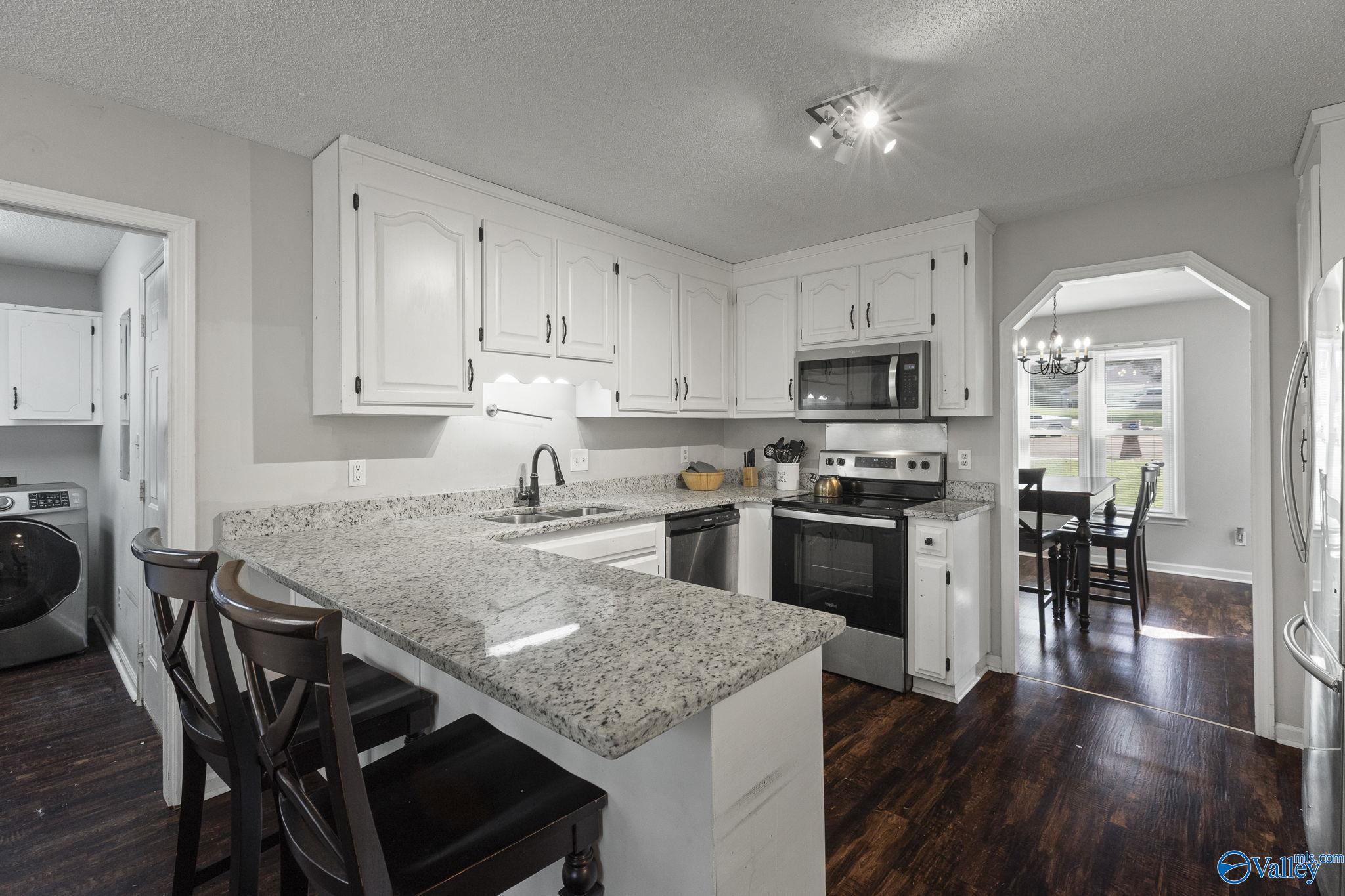 6609 Amberlee Lane NW, Huntsville