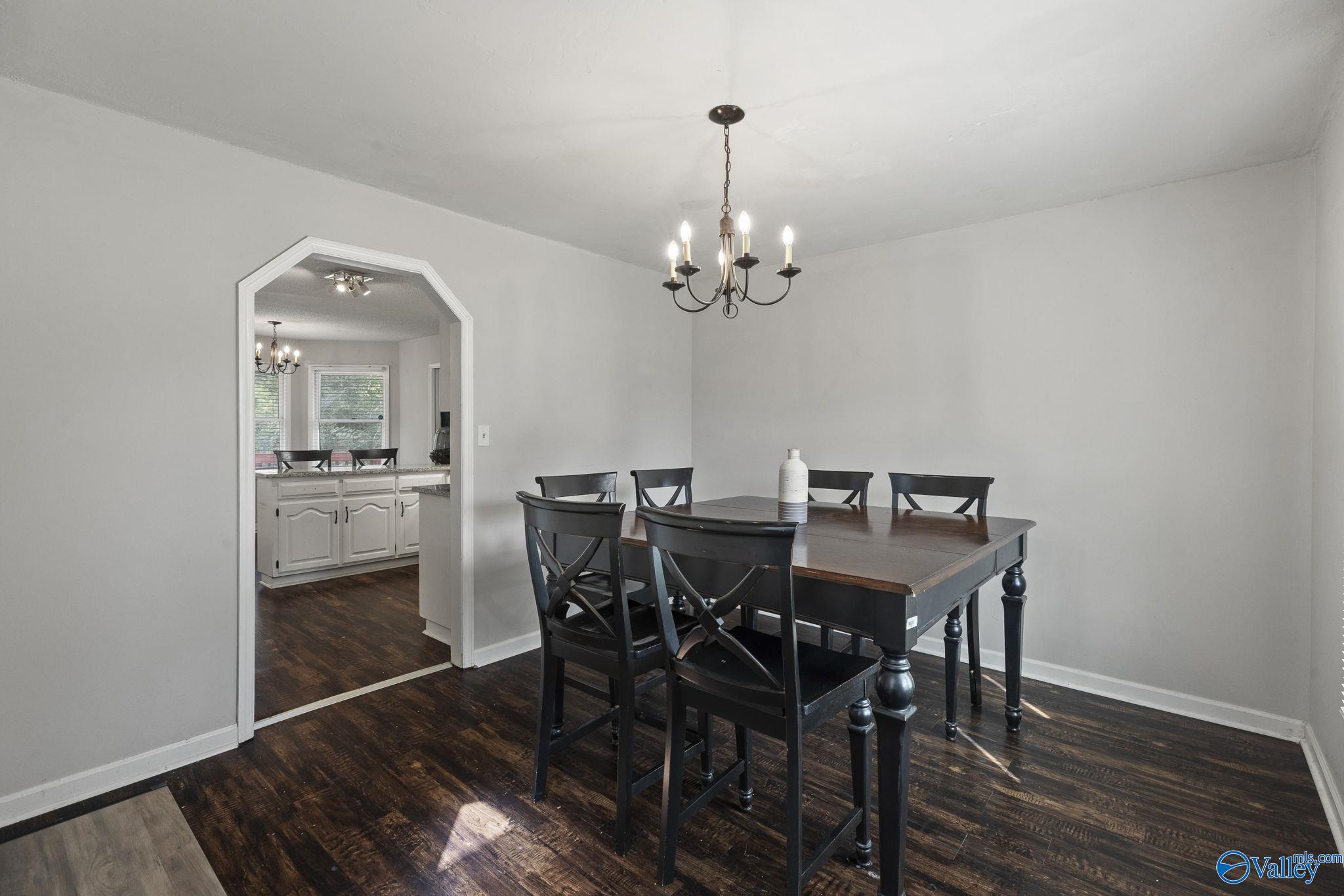 6609 Amberlee Lane NW, Huntsville