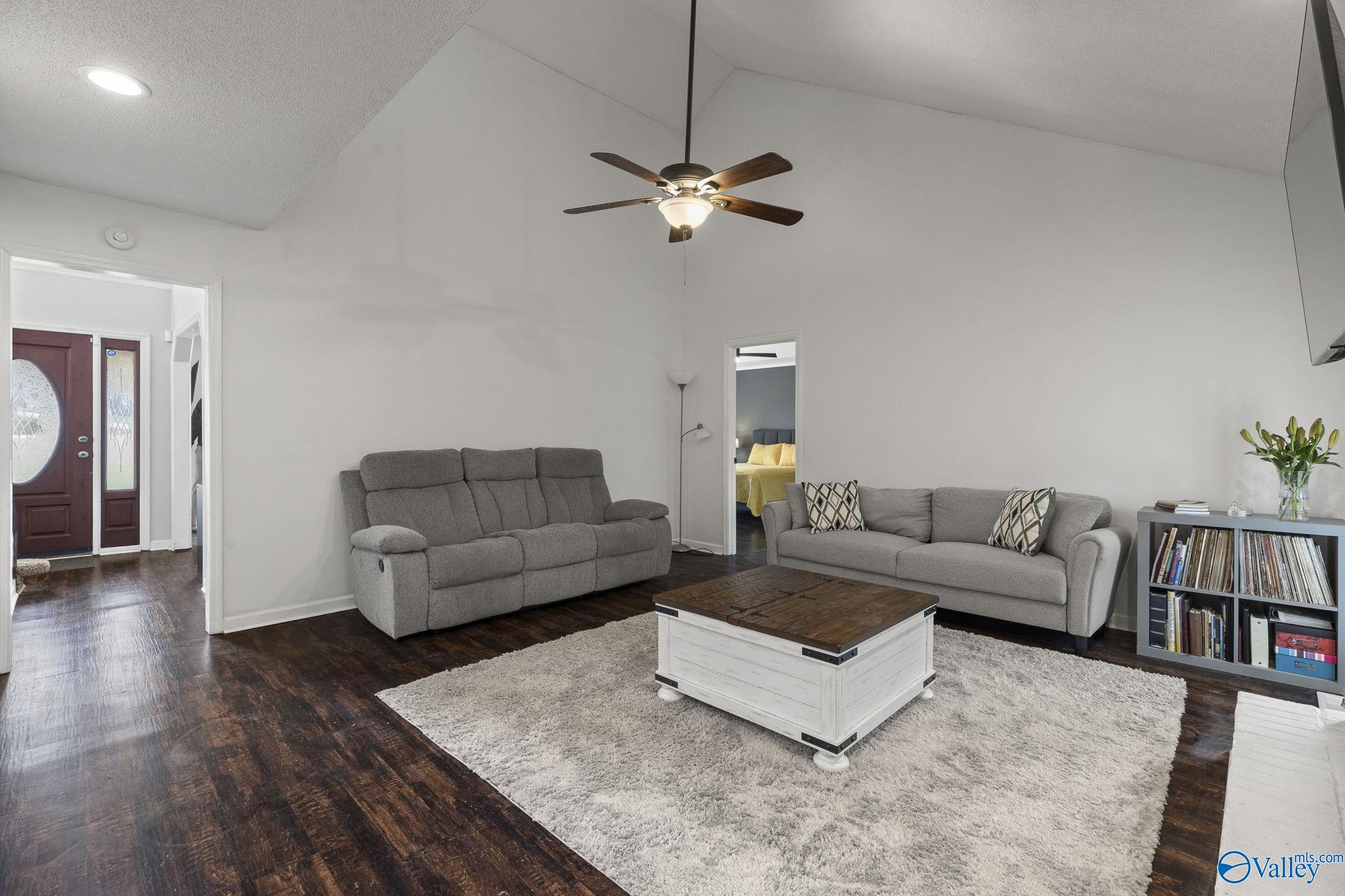 6609 Amberlee Lane NW, Huntsville