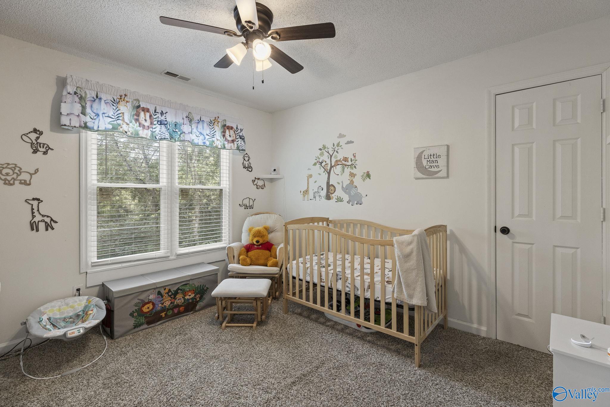 6609 Amberlee Lane NW, Huntsville