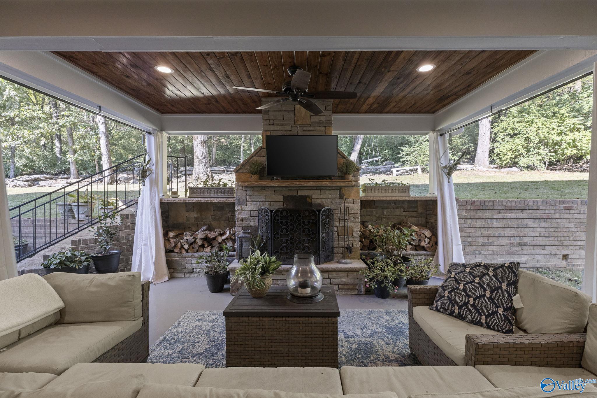 1213 Deborah Drive SE, Huntsville