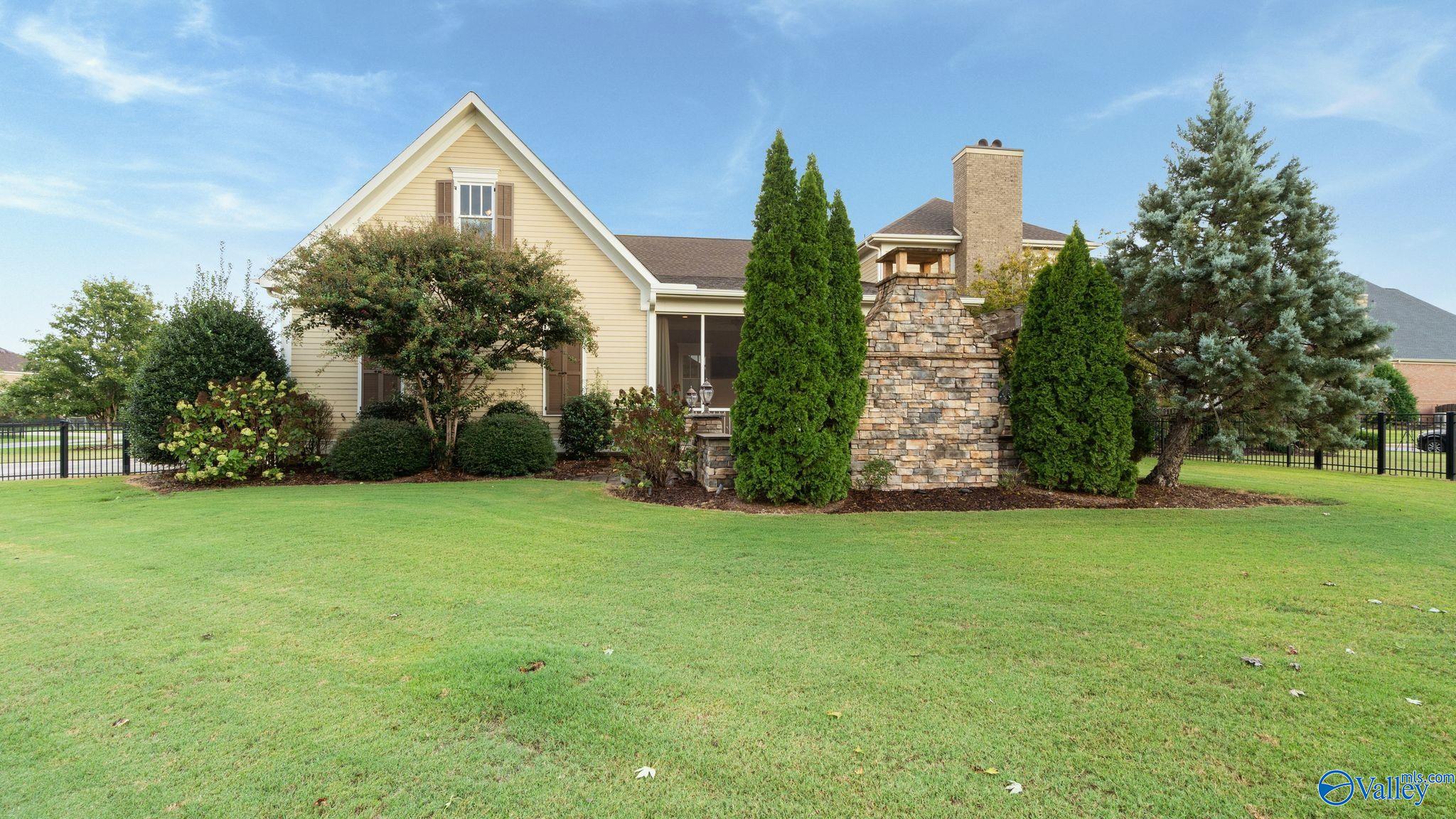 31 Lake Forest Blvd SW, Huntsville