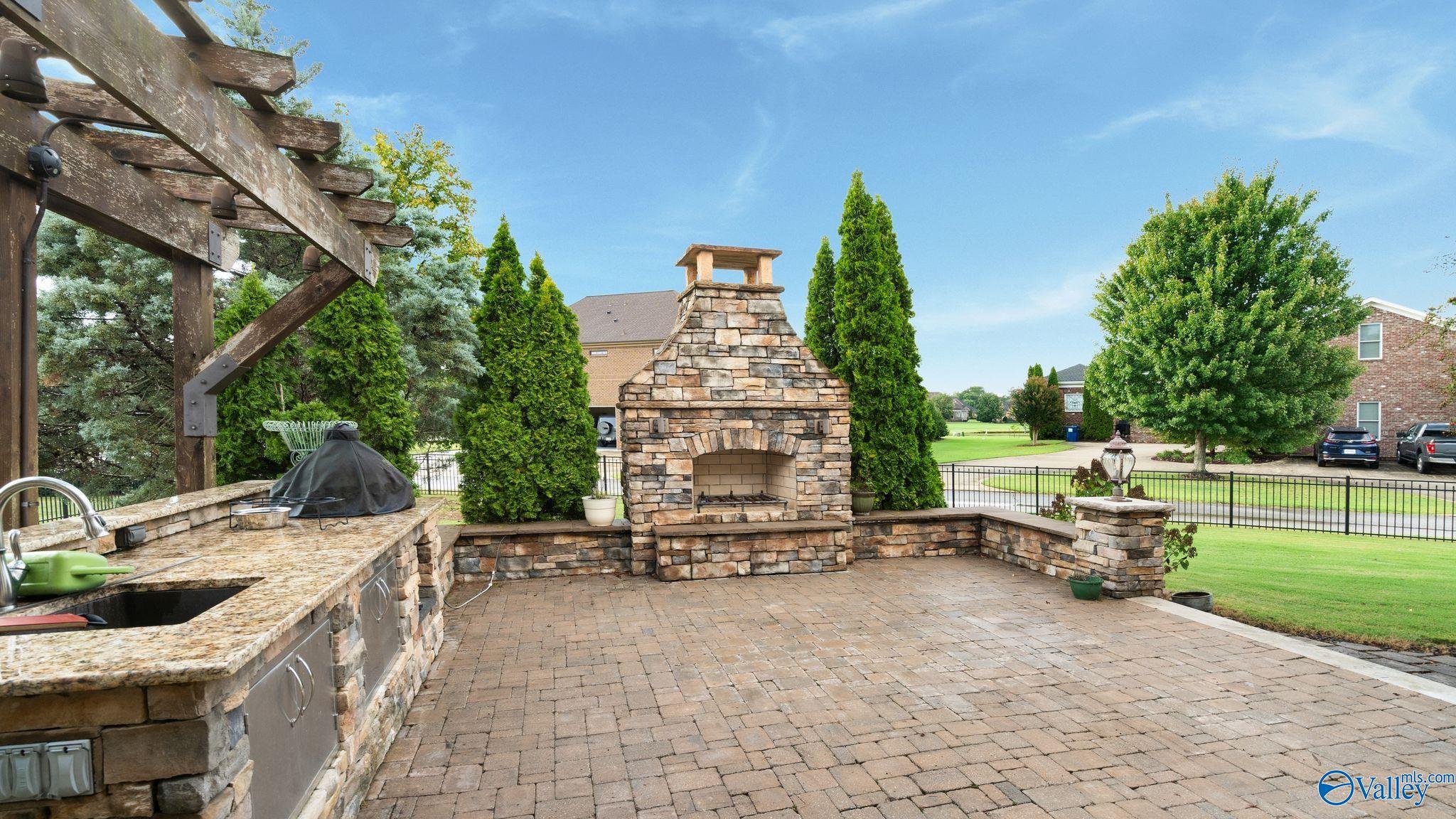 31 Lake Forest Blvd SW, Huntsville