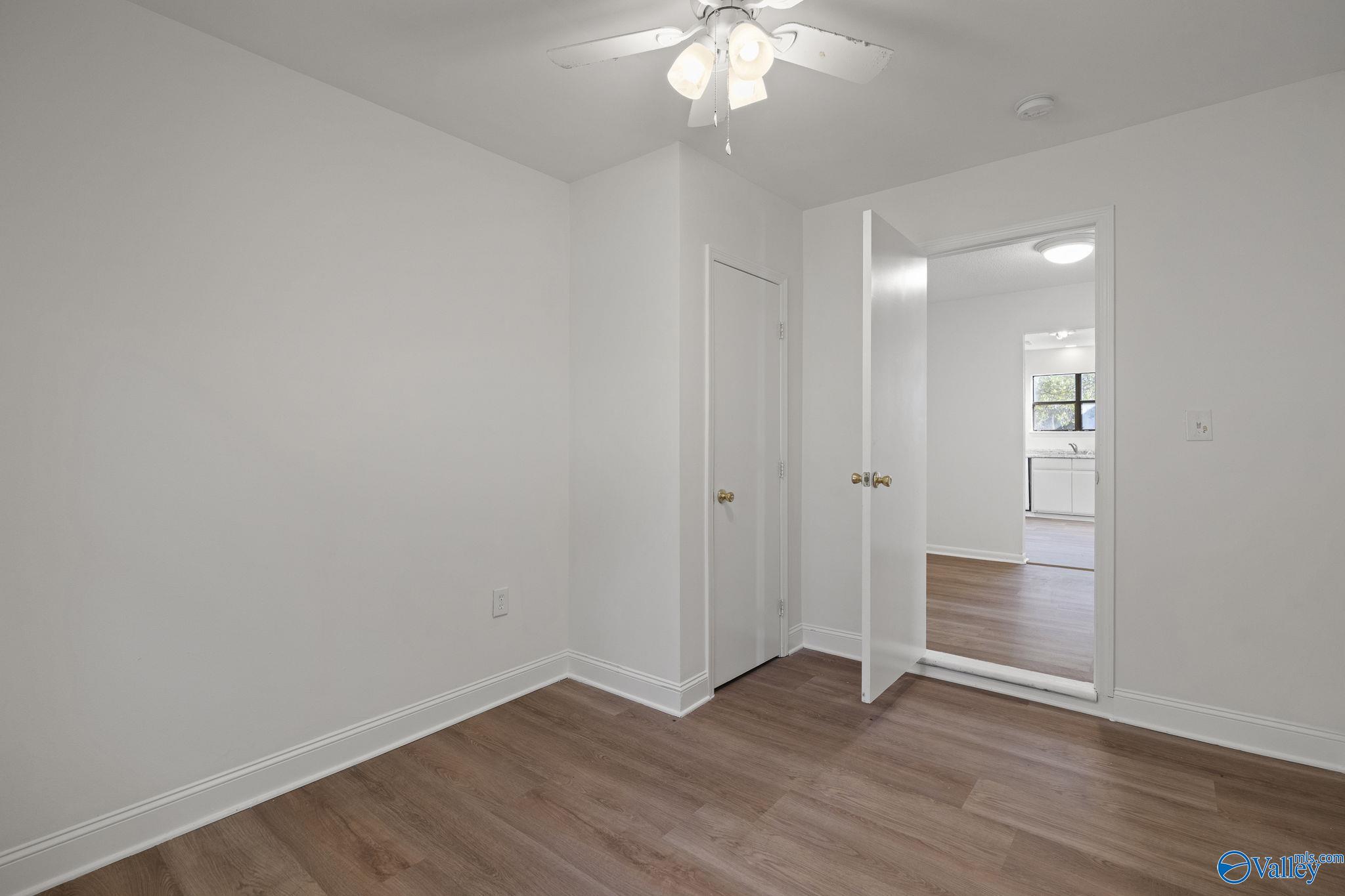 4318 Chalet Circle NW